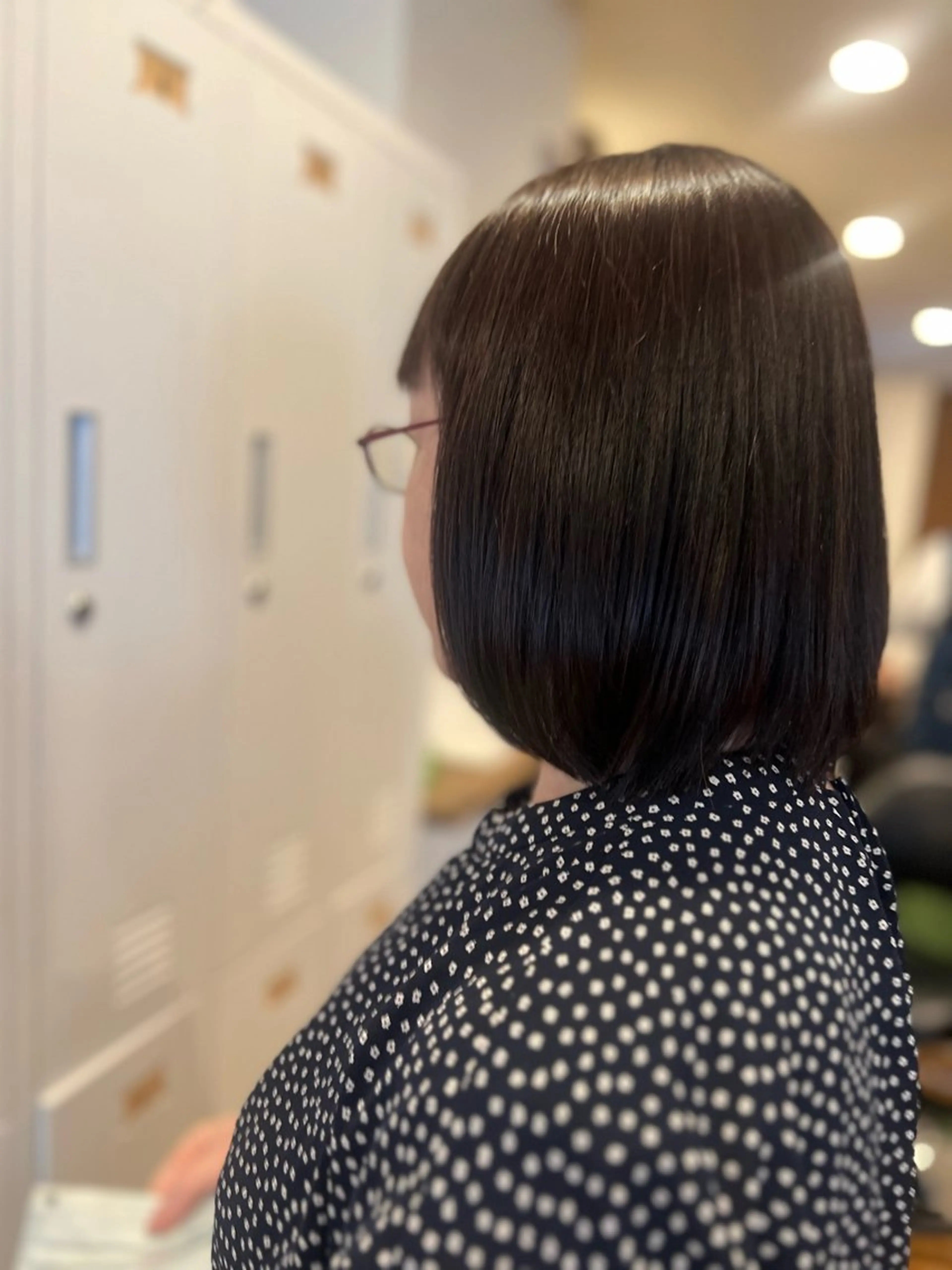 ミディアム 馬場 麻奈美のヘアスタイル