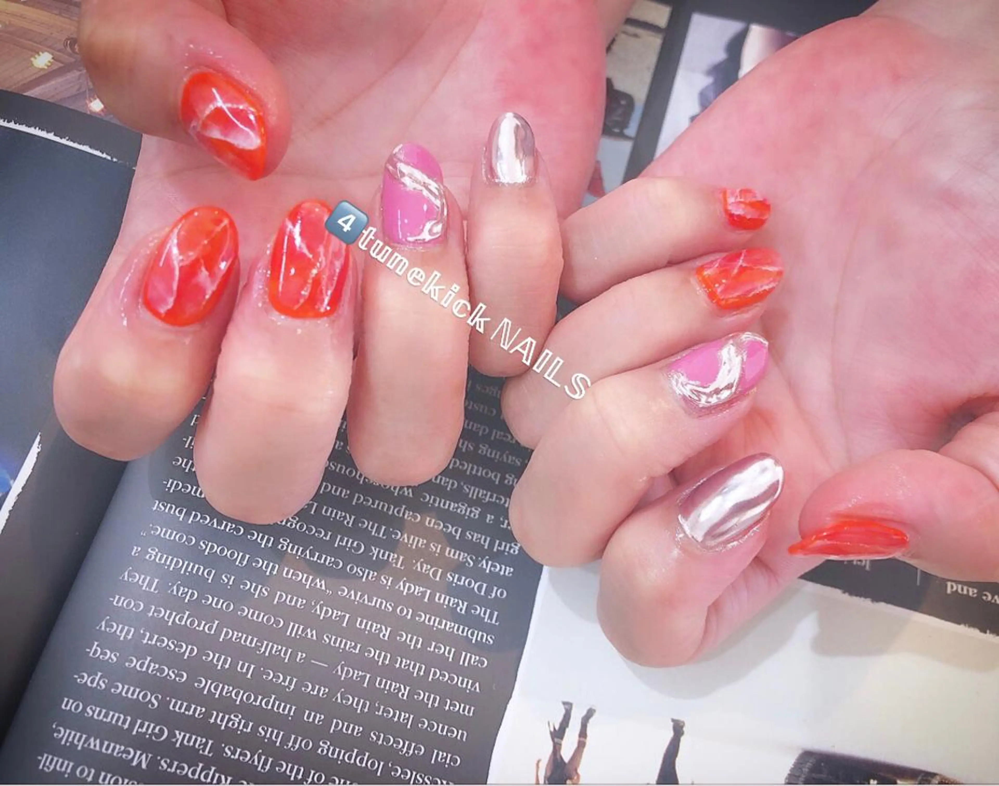 ネイル オレンジ 4tunekick NAILS(フォーチュンキックネイルズ)所属・光森 淳子のネイルデザイン