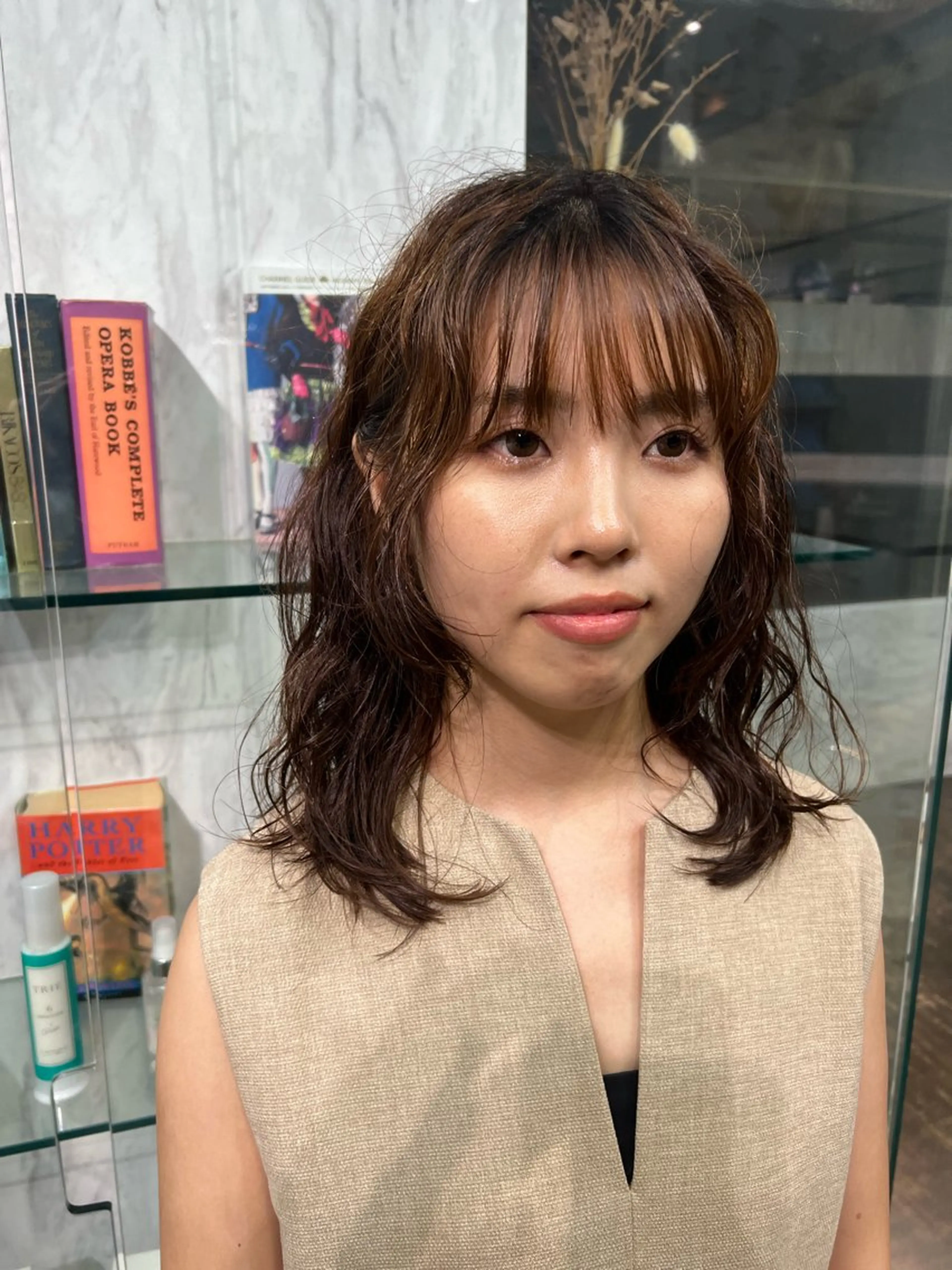 ミディアム パーマ ミディアムパーマ ニュアンスパーマ パーマ ROBBY所属・松井美樹/似合わせ ガーリー・韓国のヘアスタイル