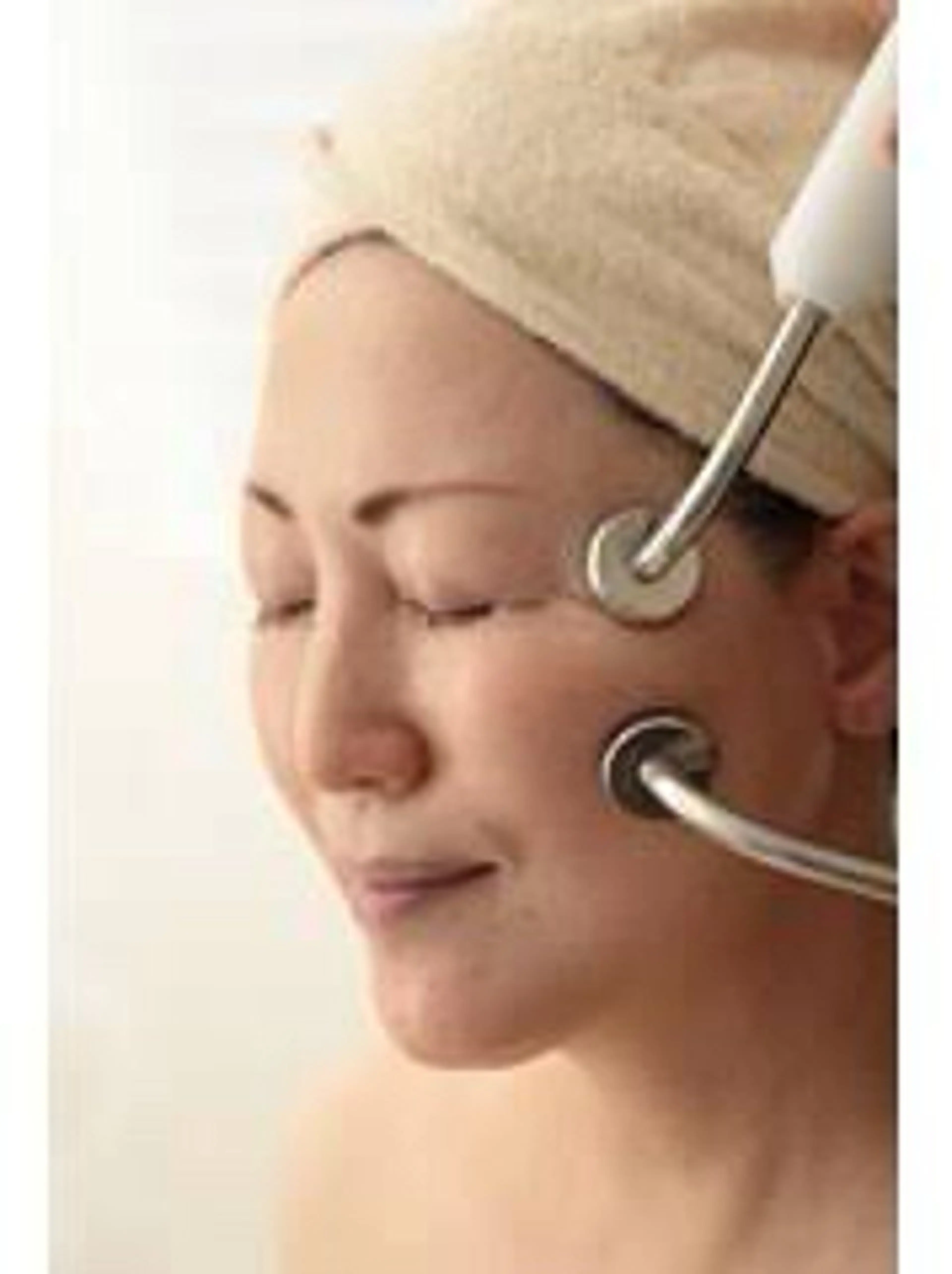 【たるみ改善/シワにお悩みの方にも】持続力◎筋膜小顔リフトの写真