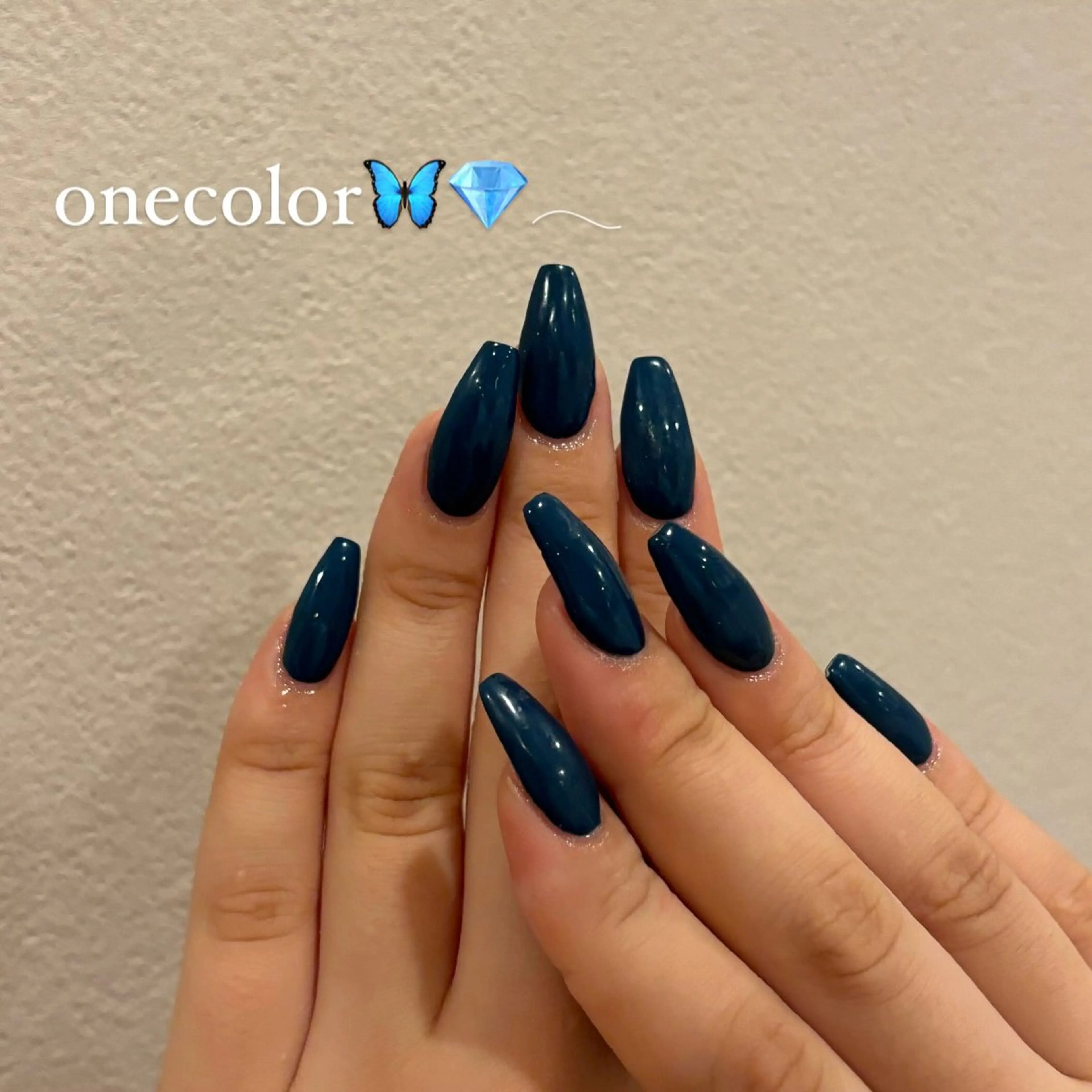 ネイル ブルー ワンカラーネイル ハンドネイル millie ainee太田のネイルデザイン