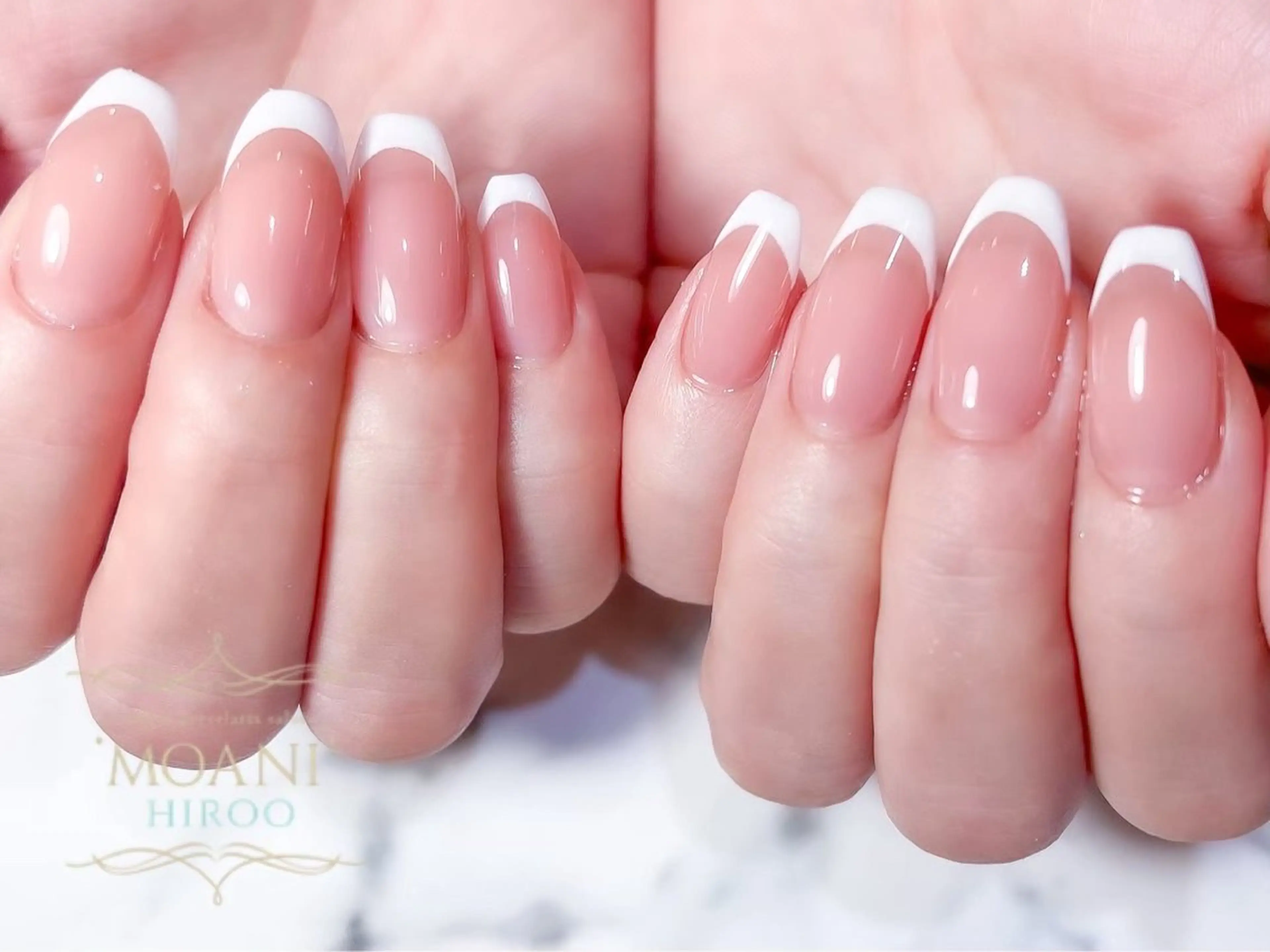 ※パラジェル無料《オフあり》ベースクリアフレンチ💅※画像はベースカラー追加されていますの写真