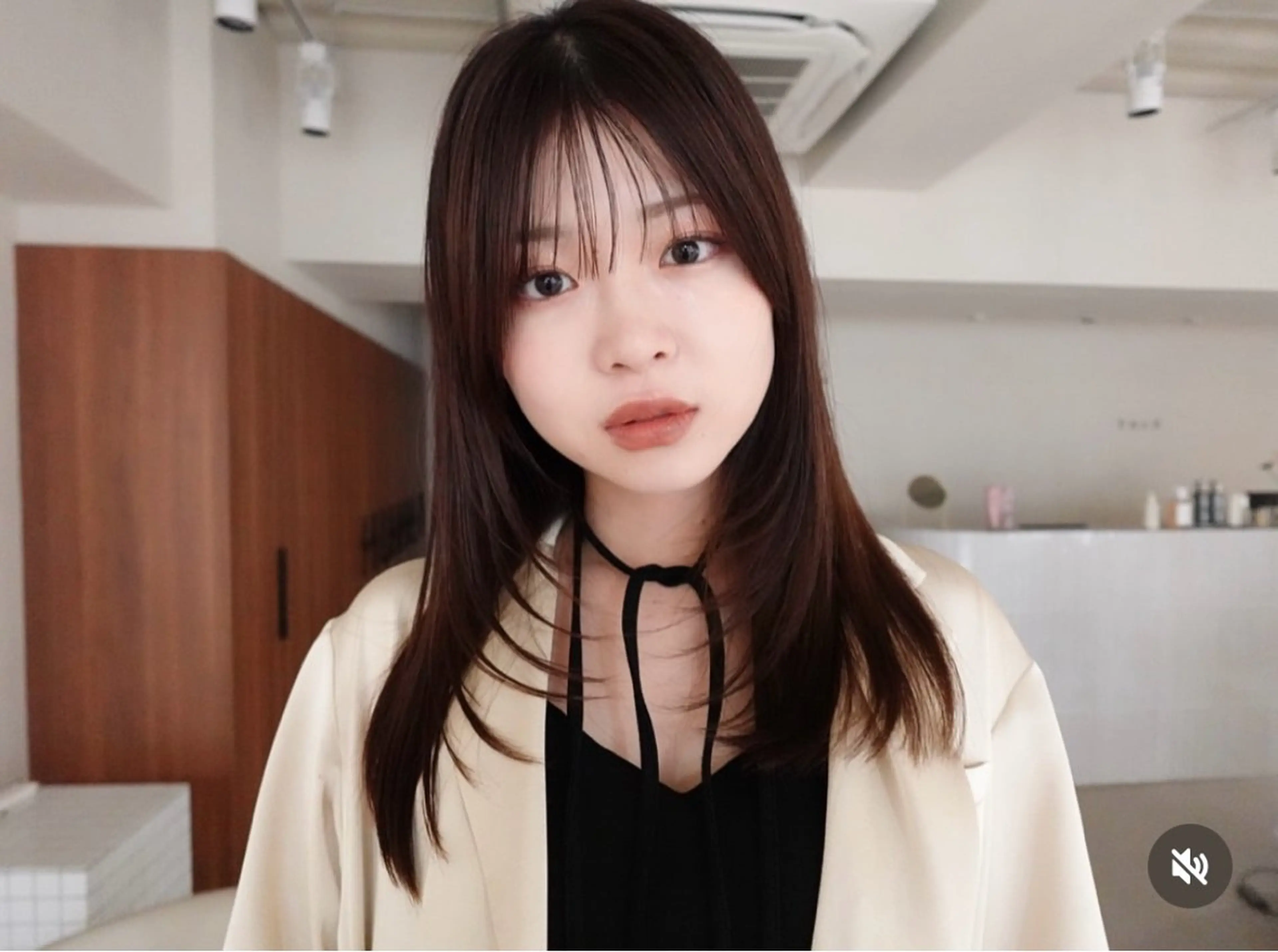 ロング レイヤーカット 吉田 愛美のヘアスタイル