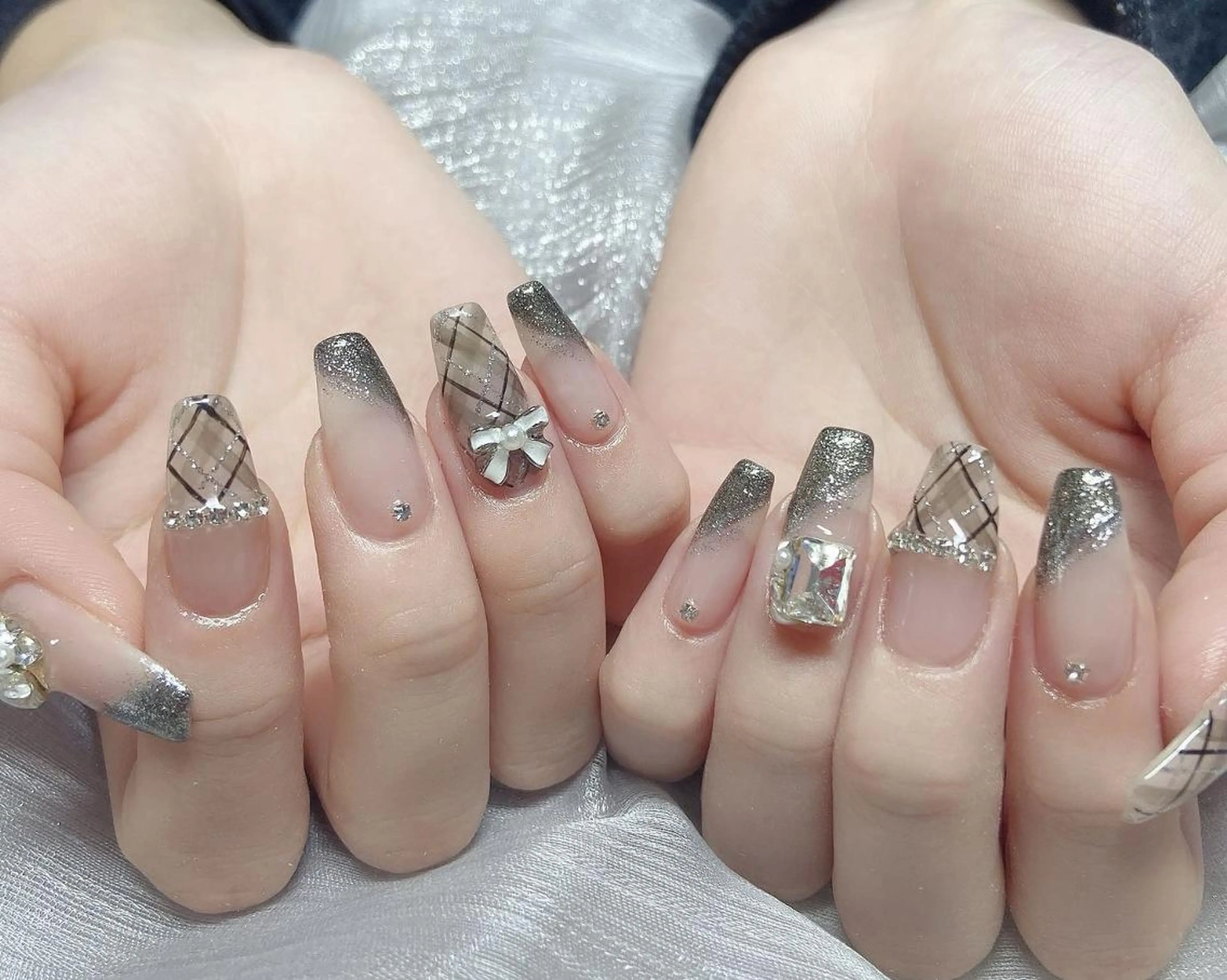 【チップ長さだし】(180分)デザイン10本◎パーツ/シール無制限付け放題¥13900の写真