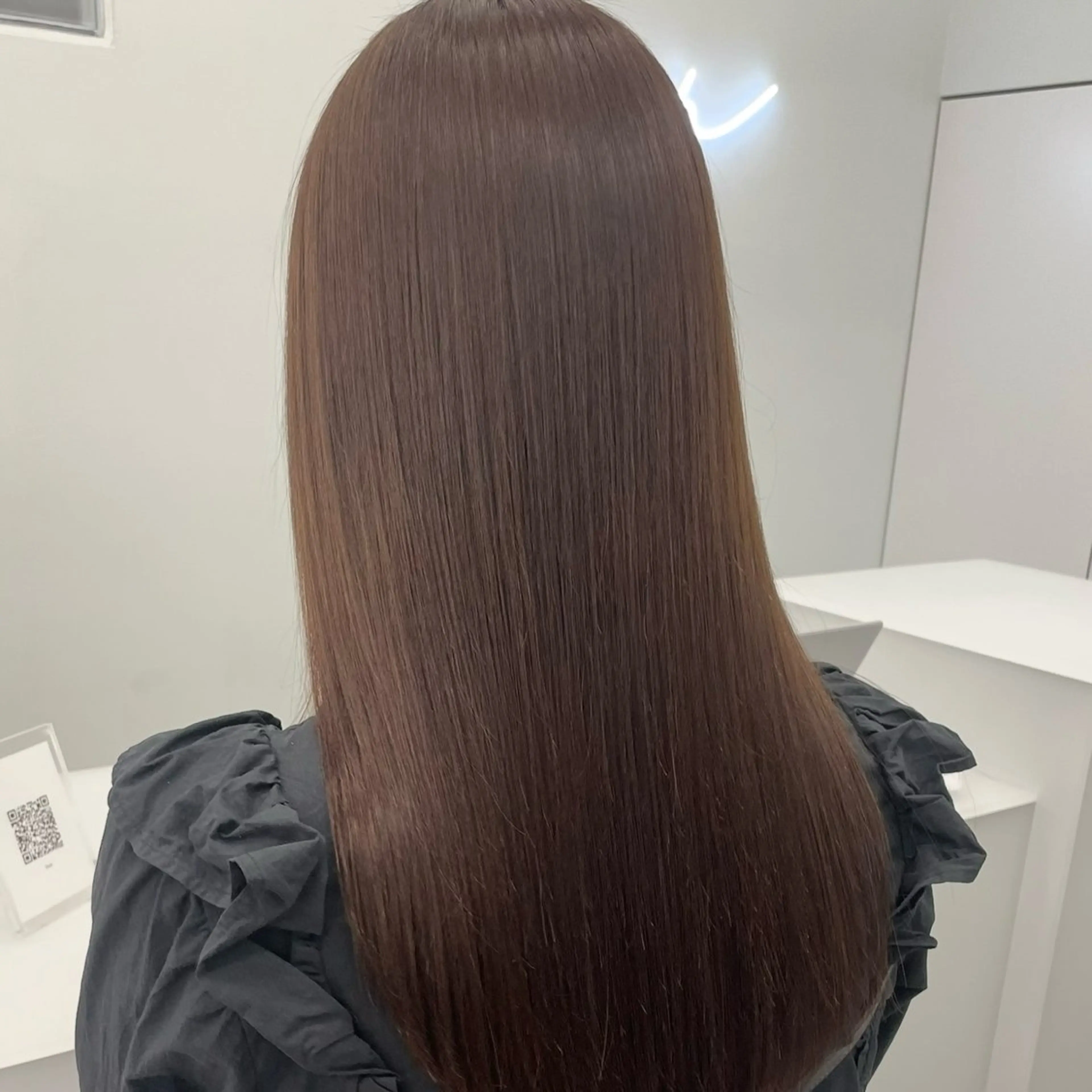 カット＋髪質改善ストレート＋極潤トリートメントの写真