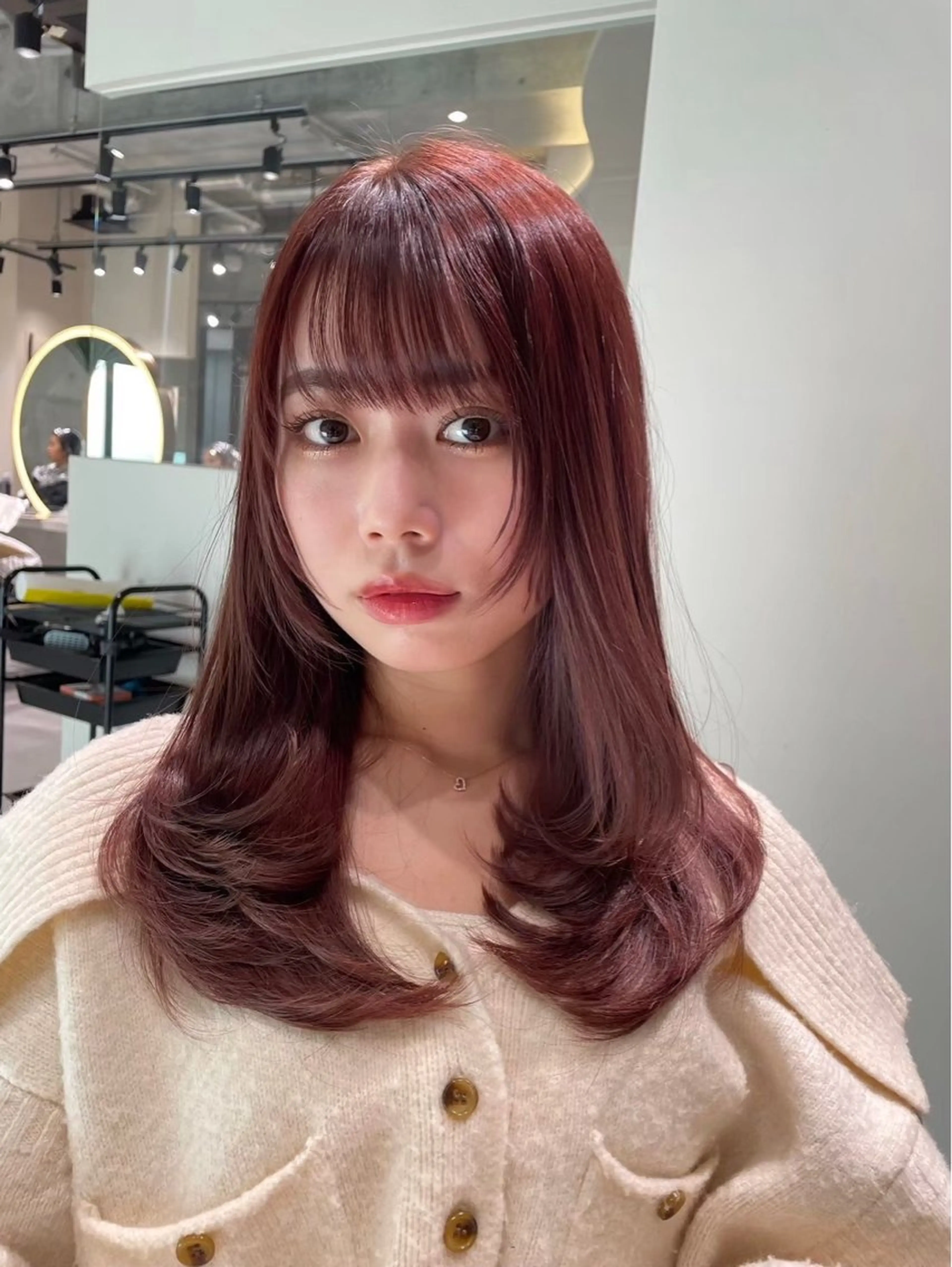 ミディアム カラー ミディアムレイヤー 透明感カラー ボブ 顔まわりレイヤー 韓国風ヘア 【美髪矯正】 吉村　清志のヘアスタイル