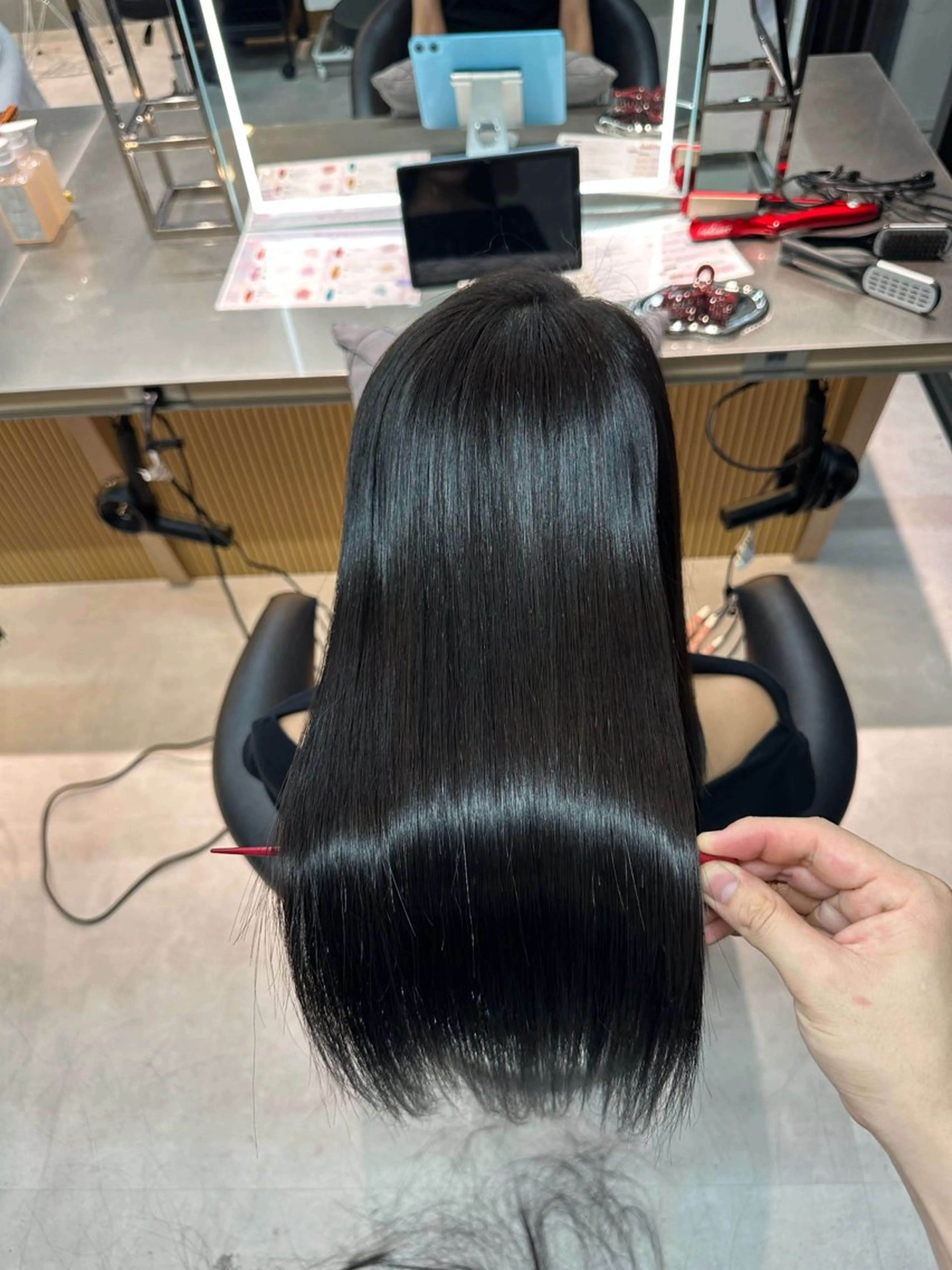 ロング NAO 艶カラー🌙* :ﾟのヘアスタイル