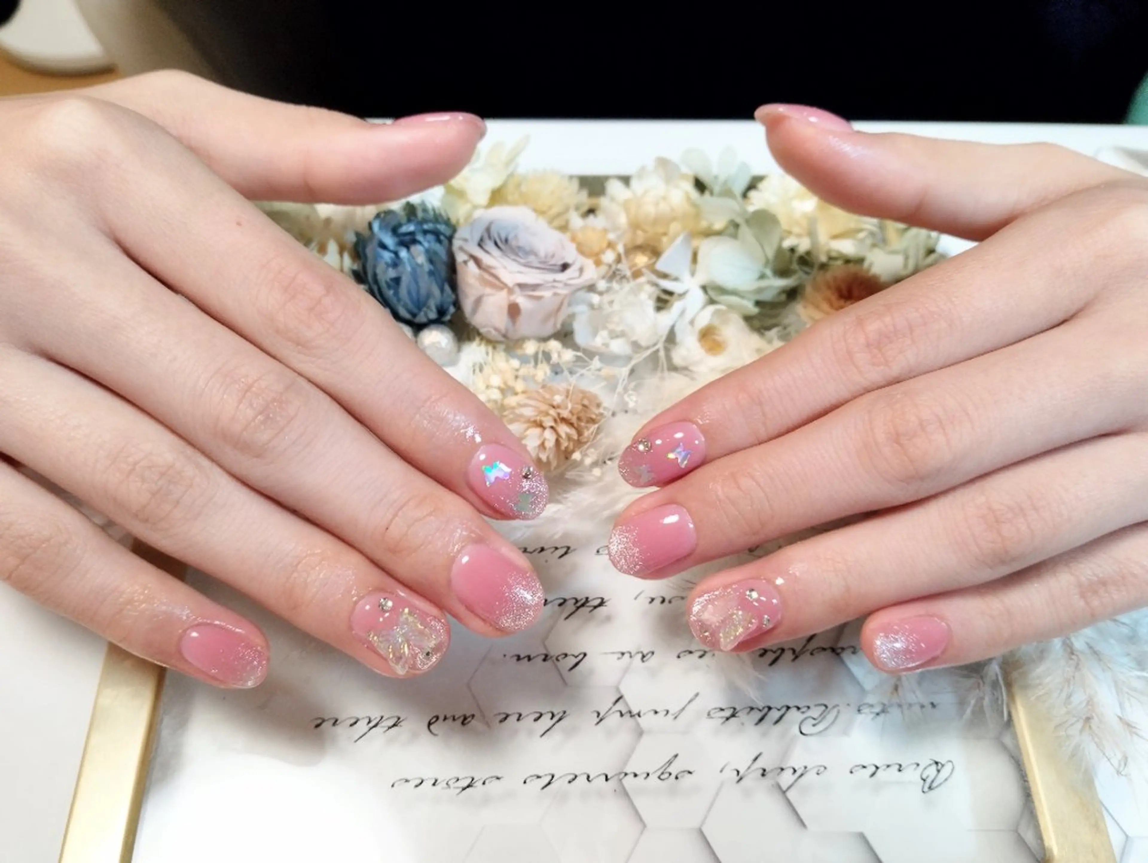 ネイル ハンドネイル ハンドケア ＤI'A ネイルサロンのネイルデザイン