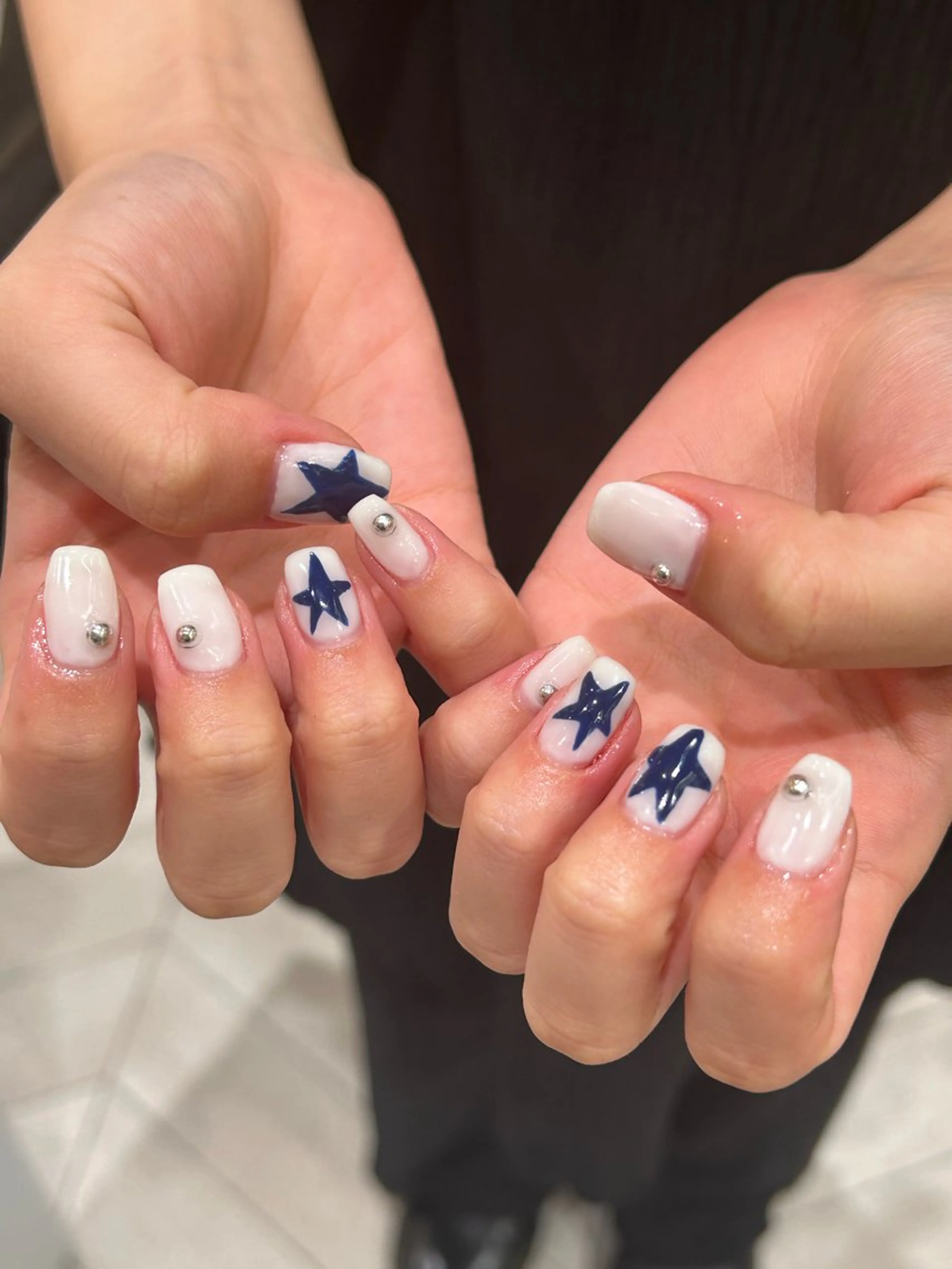 ネイル ꪆৎ平行アーチ ྀི ワカナの眉毛・アイブロウイメージ