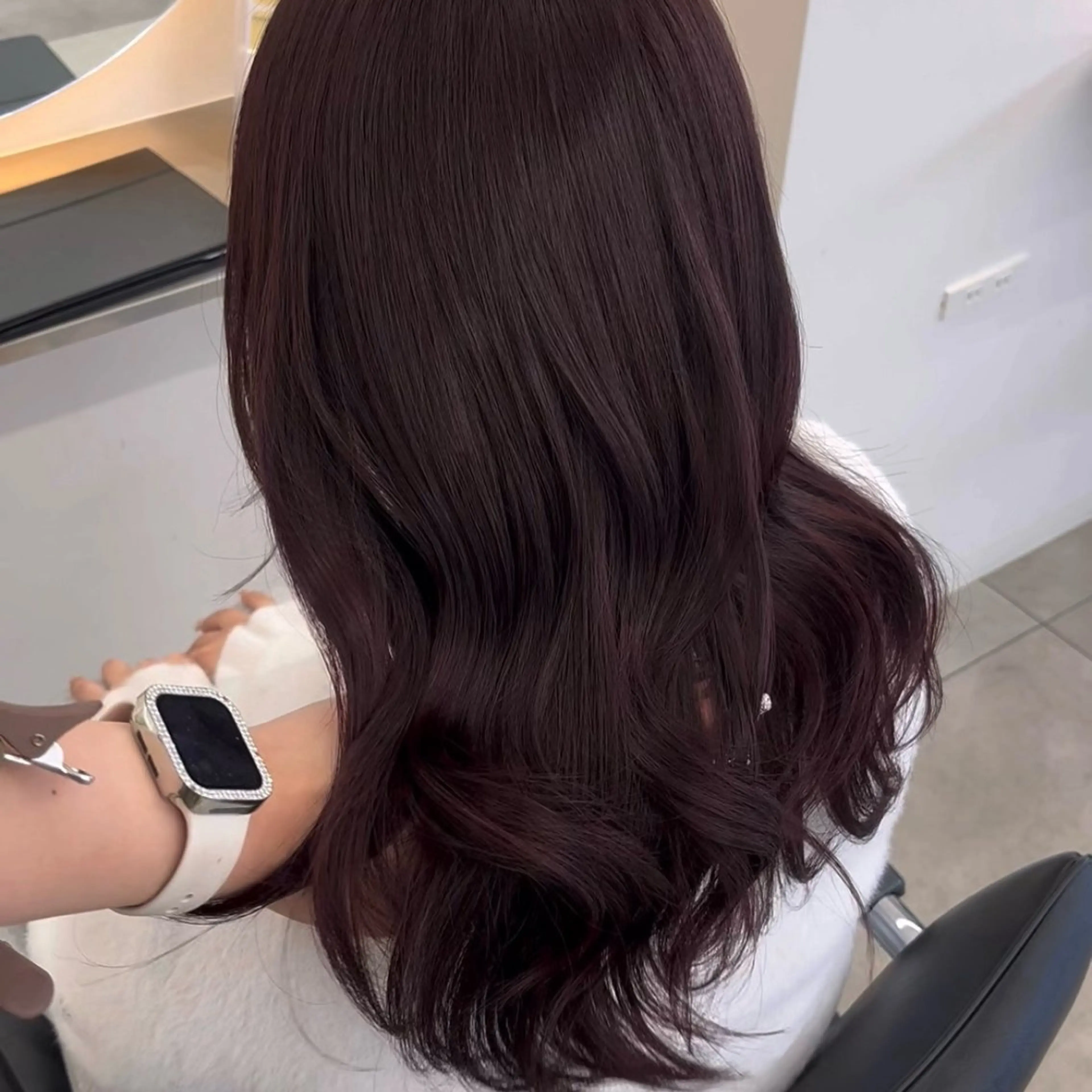 セミロング パープルカラー 学生 カット ヘアカラー トリートメント ☘️透明感特化カラー /レイヤーmaya☘のヘアスタイル