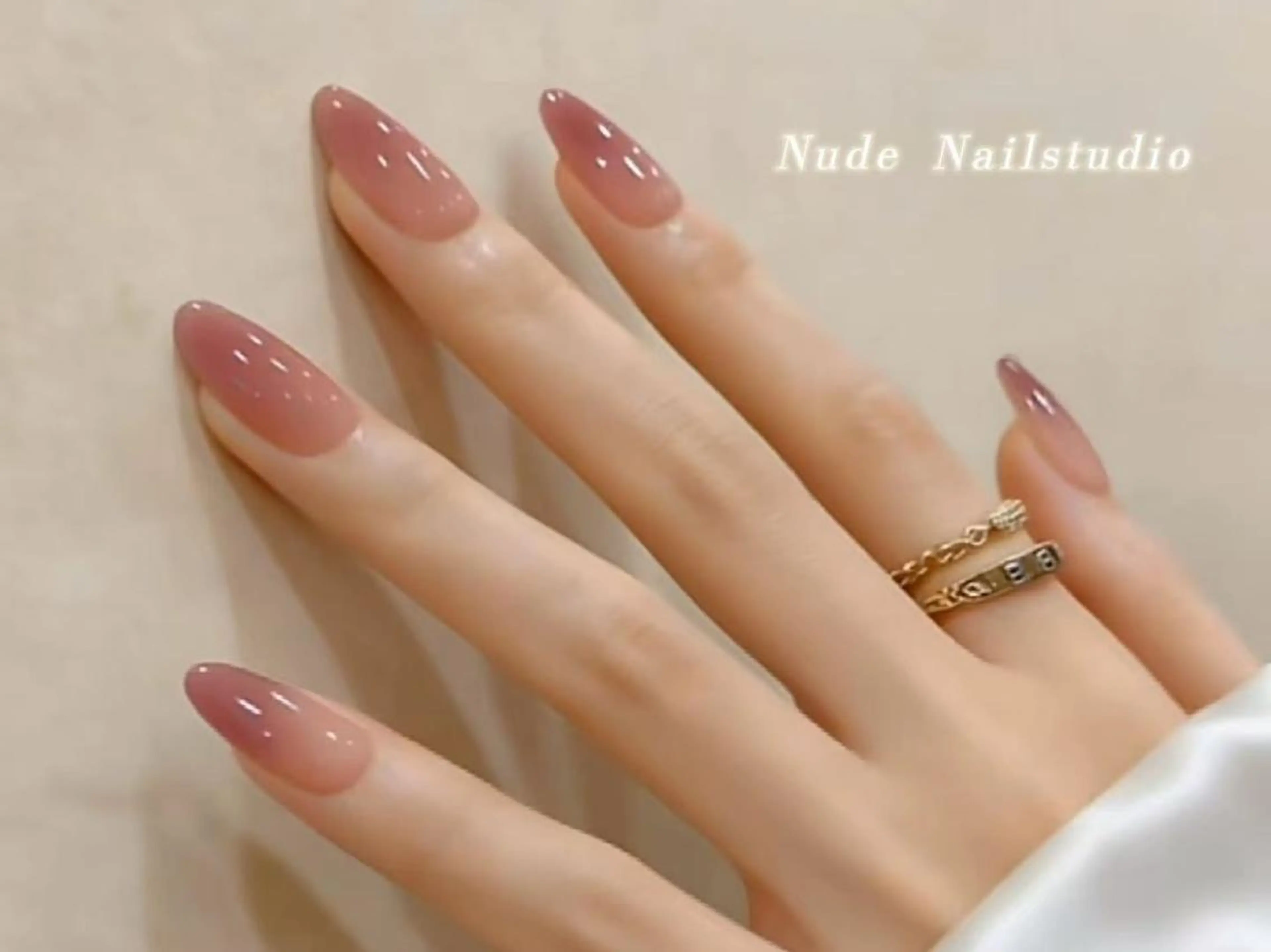 ネイル チークネイル フットネイル フレンチネイル ジェルネイル ガラスフレンチ ヌドネイルスタジオ もものネイルデザイン