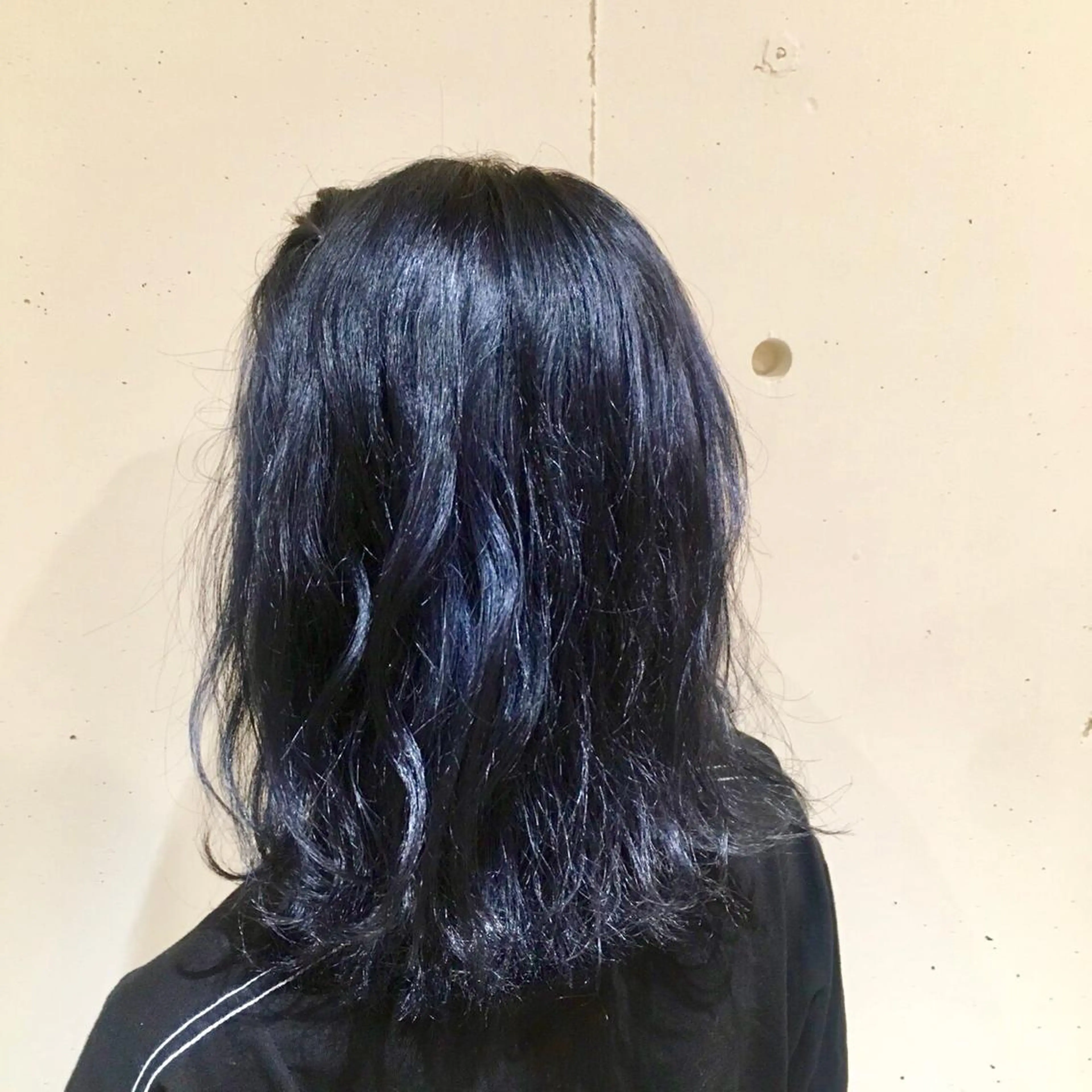 ミディアム カラー スナコザワ レナのヘアスタイル