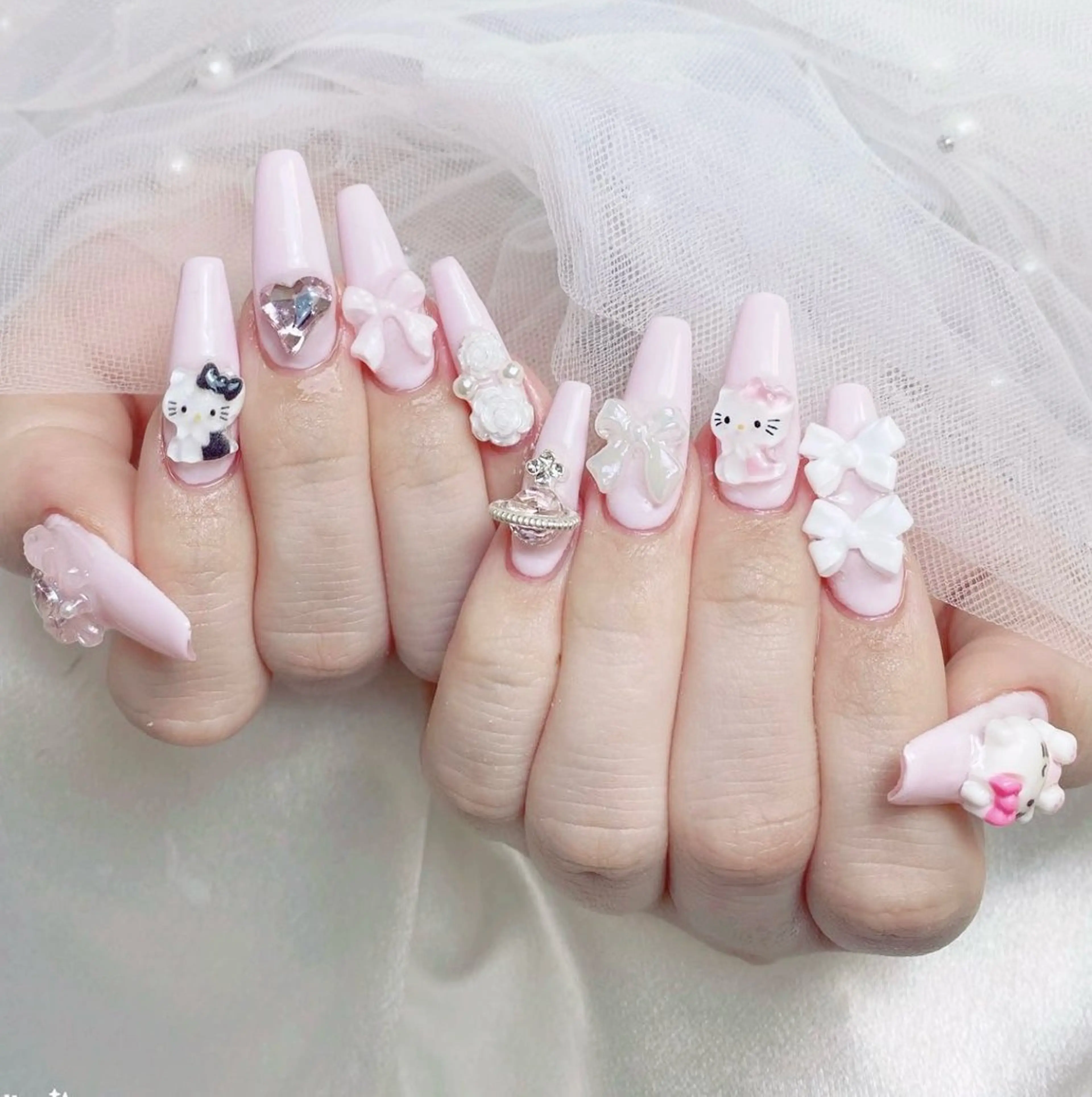 ネイル ハンドネイル ネイルサロン lotusのネイルデザイン