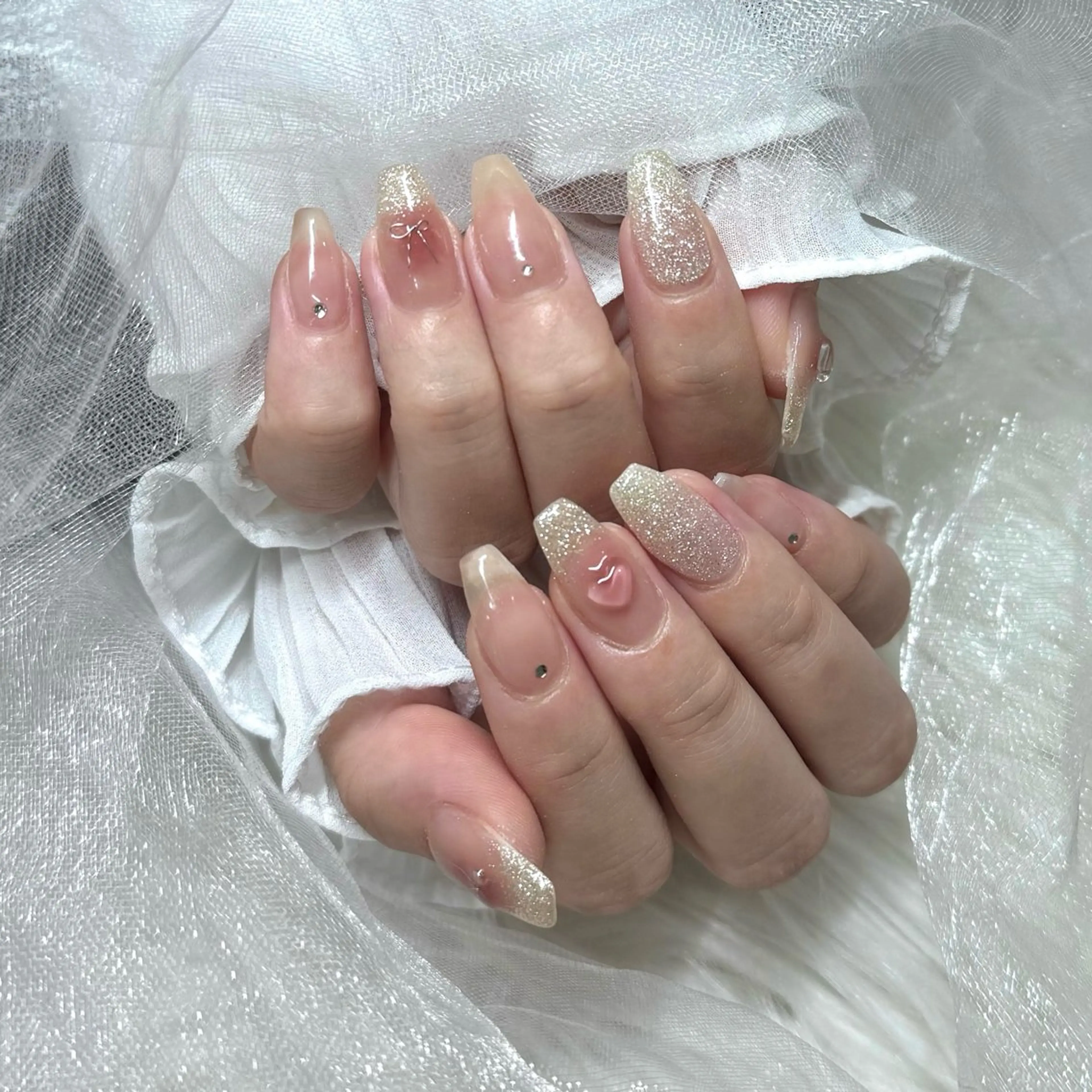 ネイル Babel所属・Babel【バベル】 🩶名古路結菜のネイルデザイン