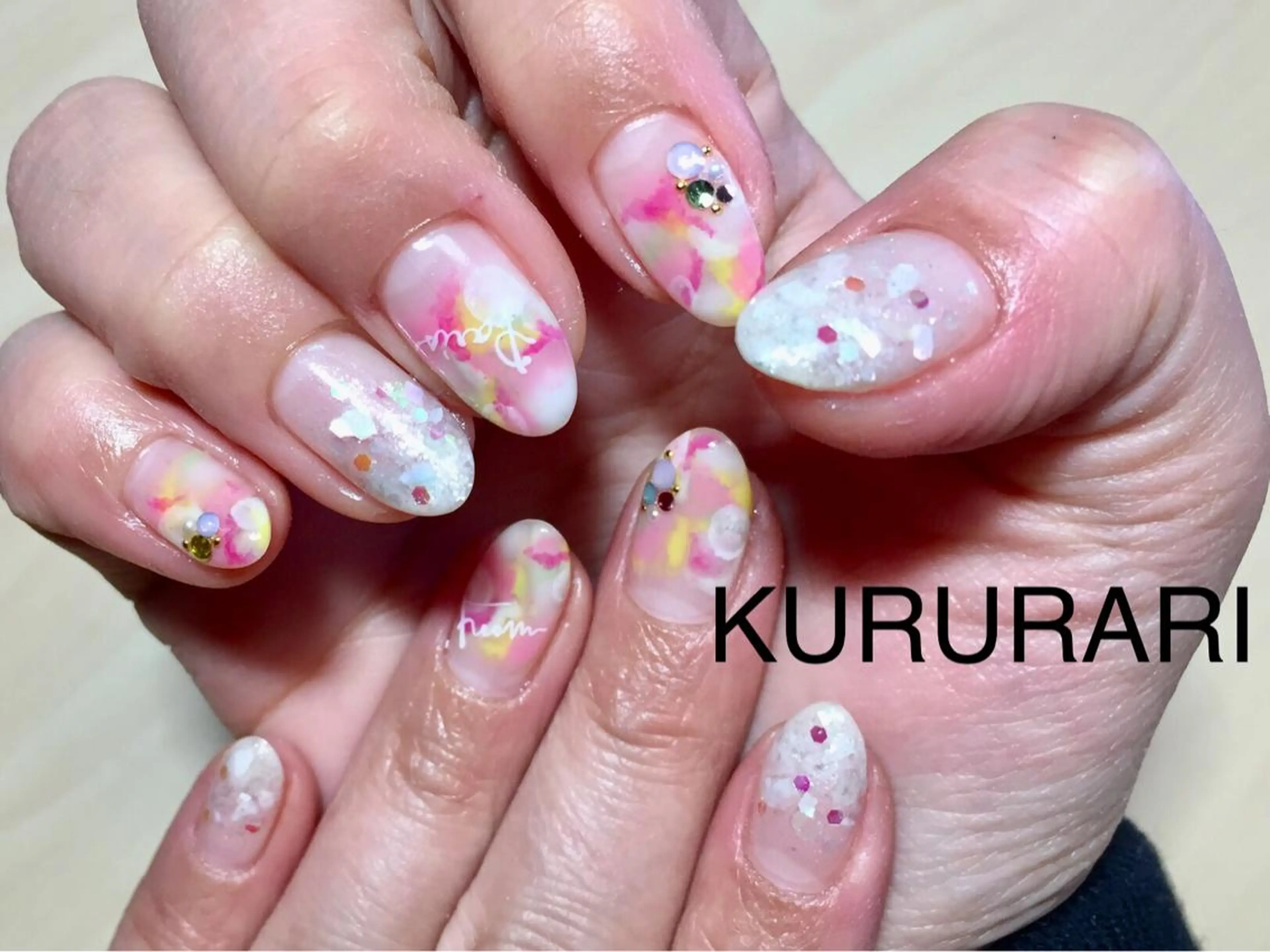 ネイル アートネイル ジェルネイル KURURARI NAILのネイルデザイン