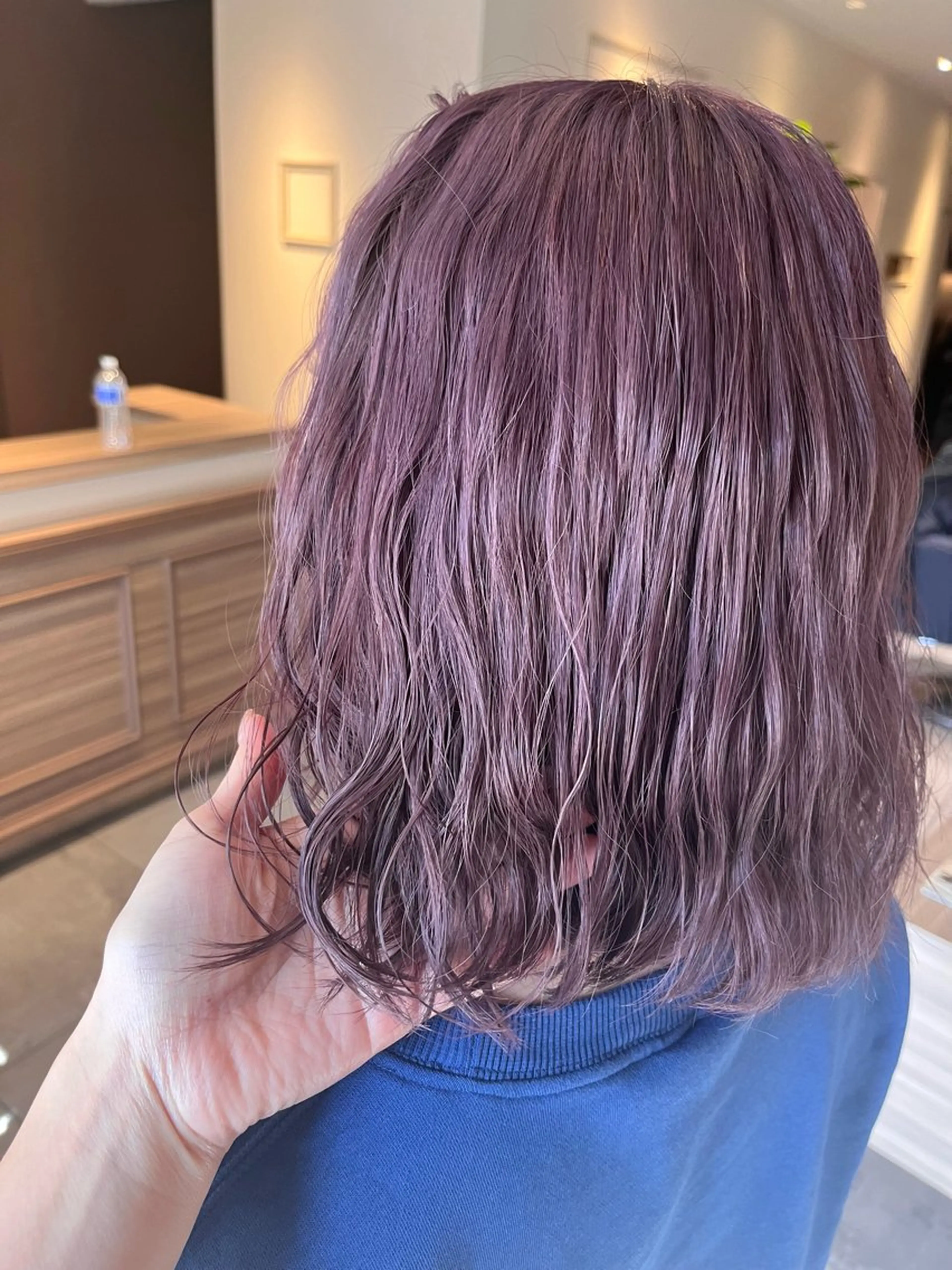 ミディアム カラー ラベンダーカラー ラベンダーピンク ピンクカラー ヘアカラー 川越 輝梨奈のヘアスタイル