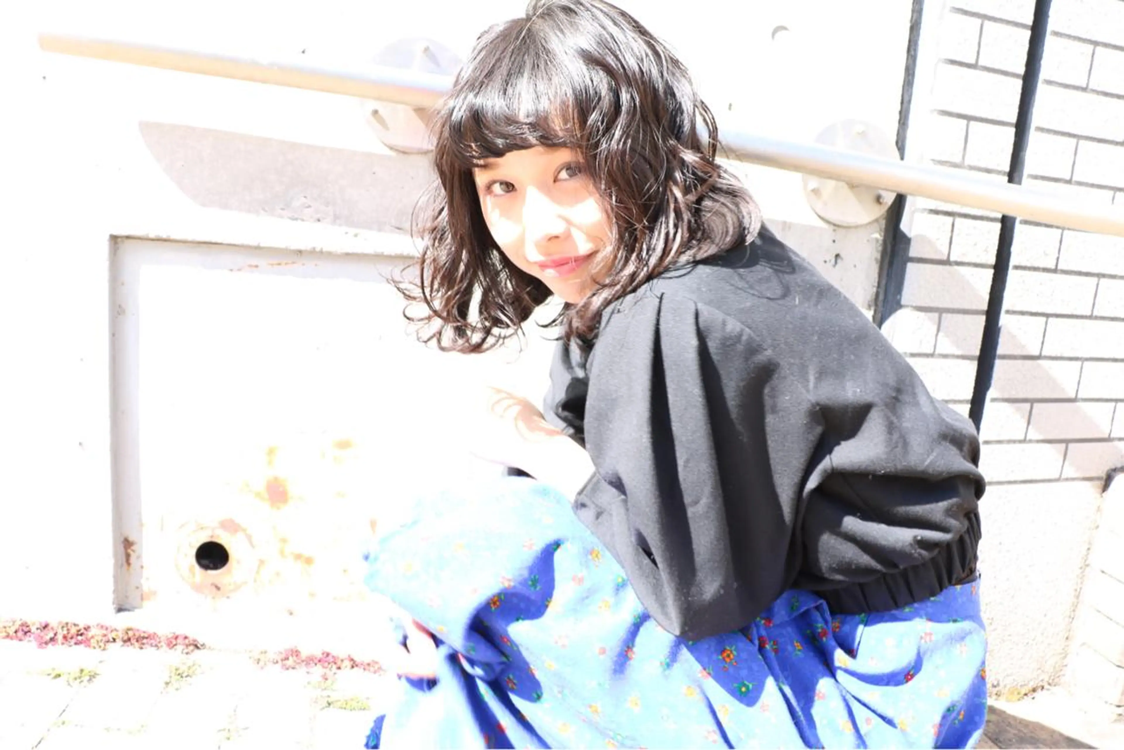 ミディアム カラー パーマ ヘアアレンジ ネイル マツエク・マツパ ハイトーン特化🤍 浦住のヘアスタイル