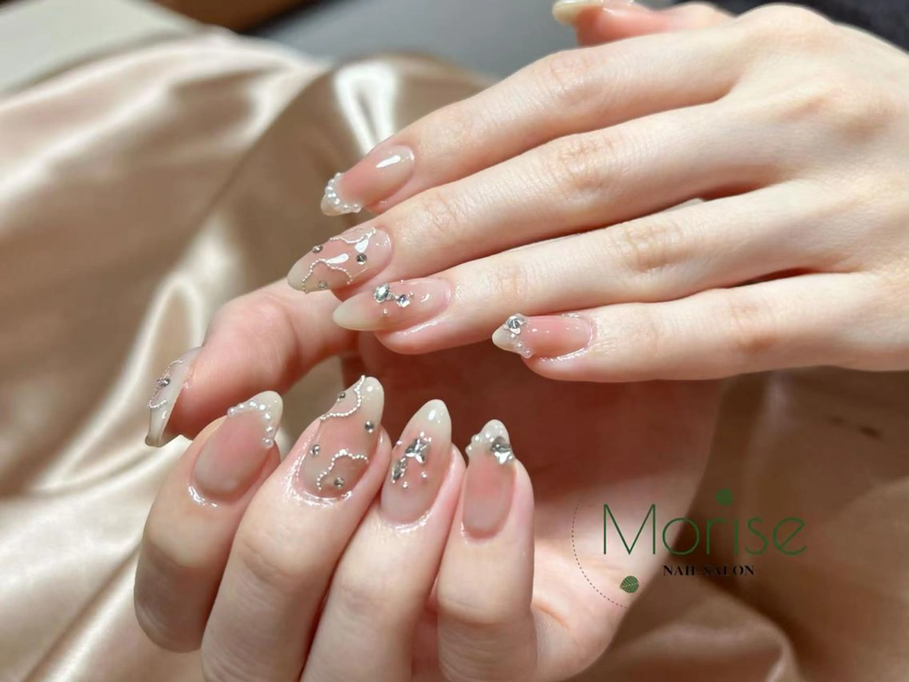 ネイル 長さ出し フレンチネイル ジェルネイル マグネットネイル ミラーネイル ハンドネイル ハンドケア M.長さ出し専門店 meiのネイルデザイン