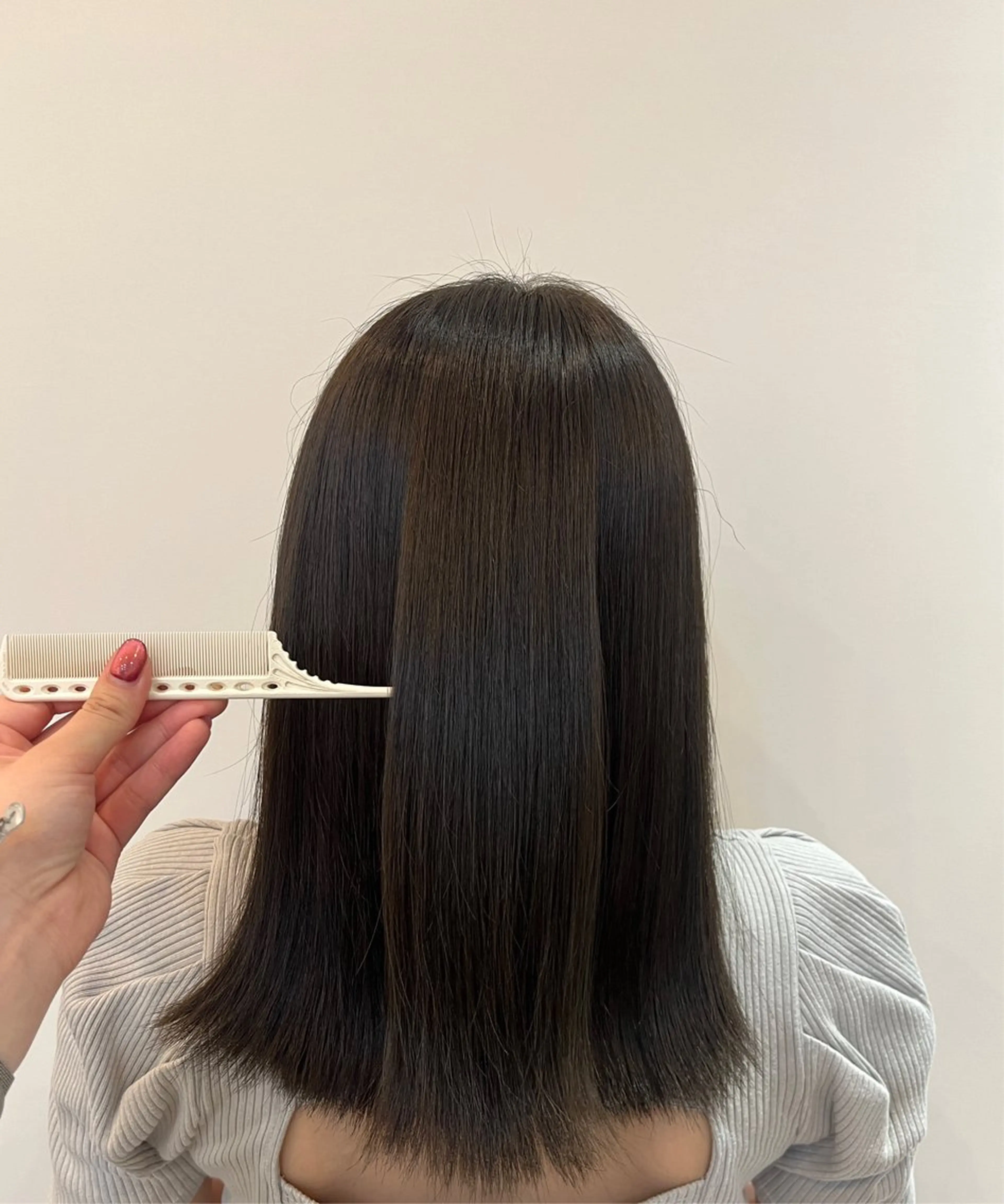 カラー ブラウンカラー グレージュ オリーブグレージュ オリーブグレー 🐝 chiba 🐻のヘアスタイル