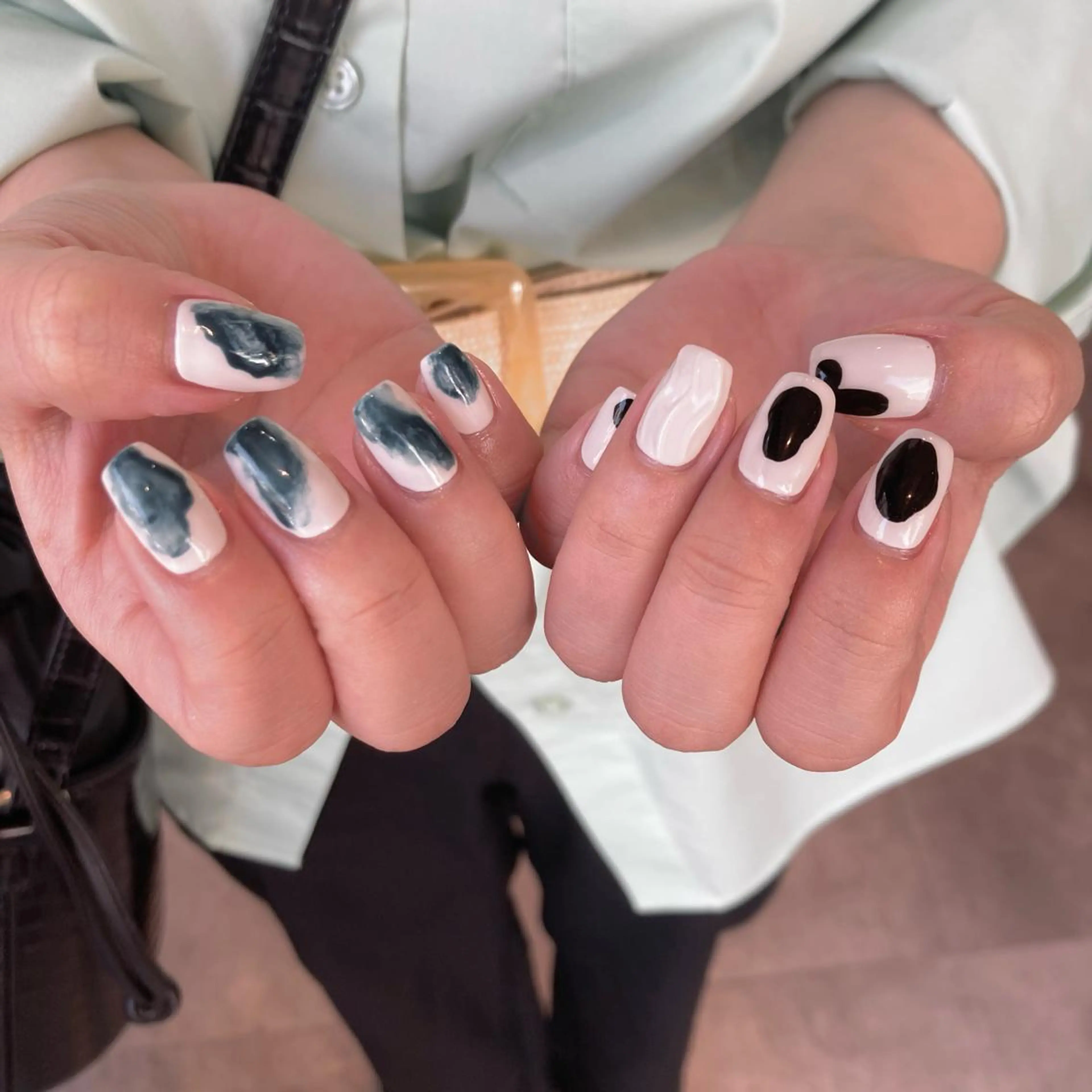 ネイル ハンドネイル shio ♡ 1〜2月予約受付中のネイルデザイン