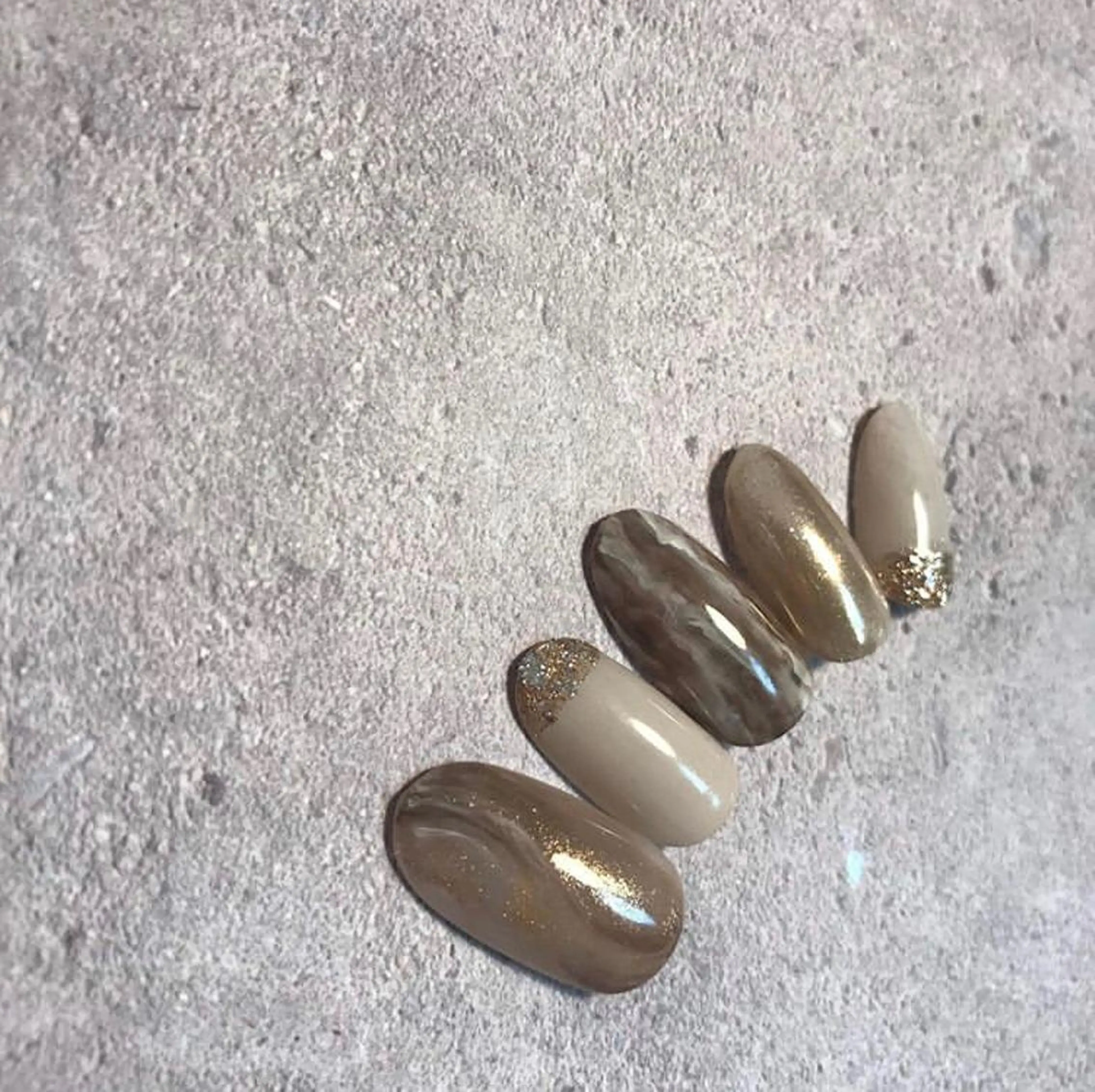 ネイル Me d'eau所属・Me d'eau Rinaのネイルデザイン