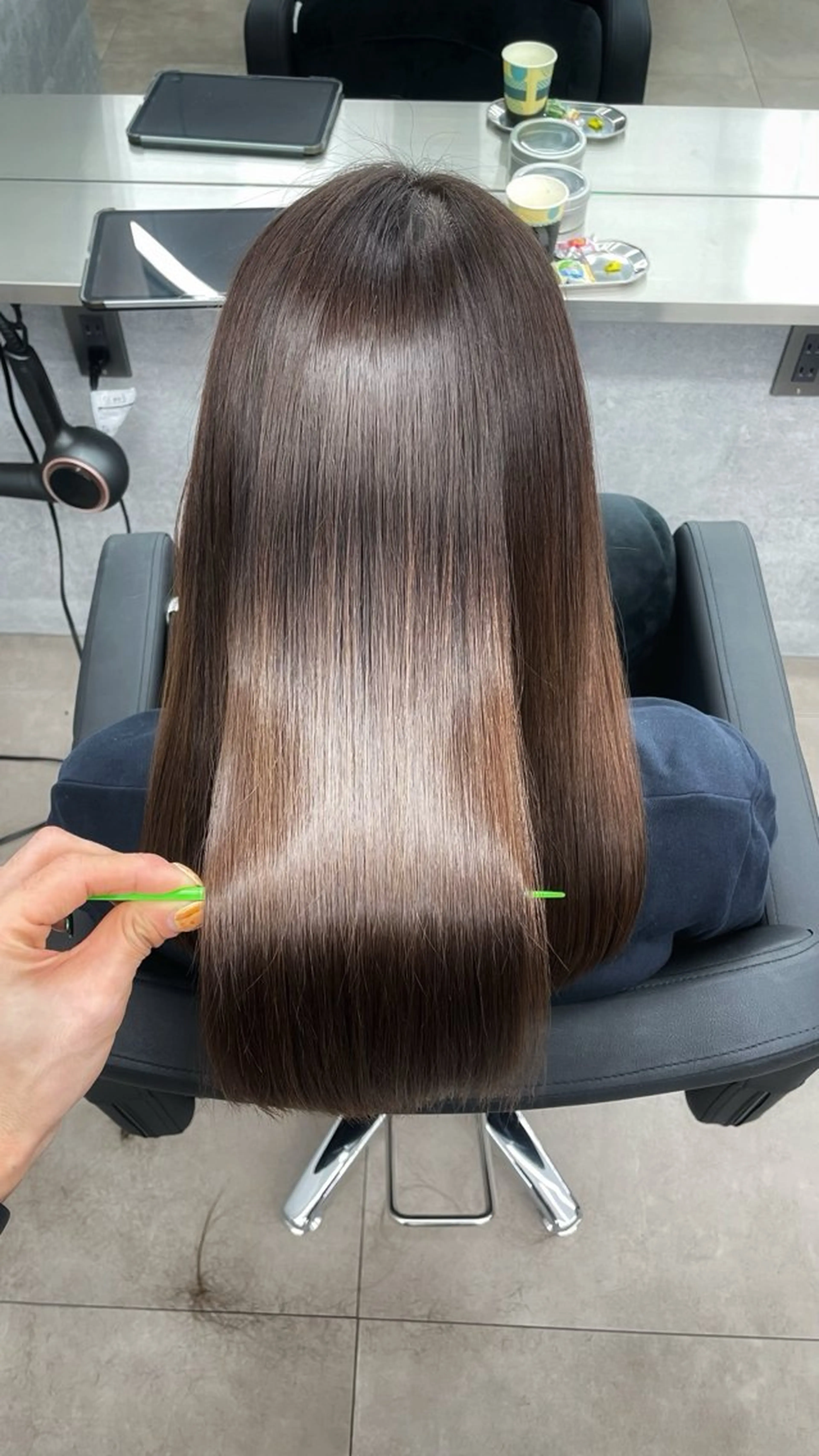 ロング カット 縮毛矯正 トリートメント CYNTHIADUE 店長｜ IRISUのヘアスタイル