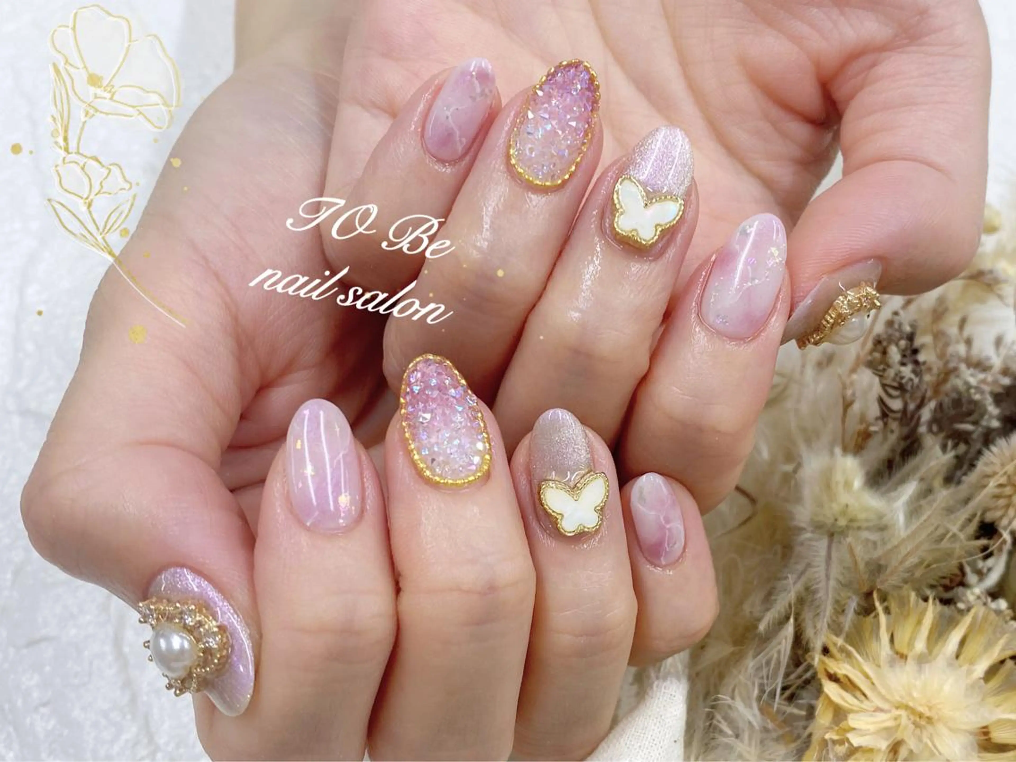 セミロング ネイル ハンドネイル Nail Salon To Beのネイルデザイン