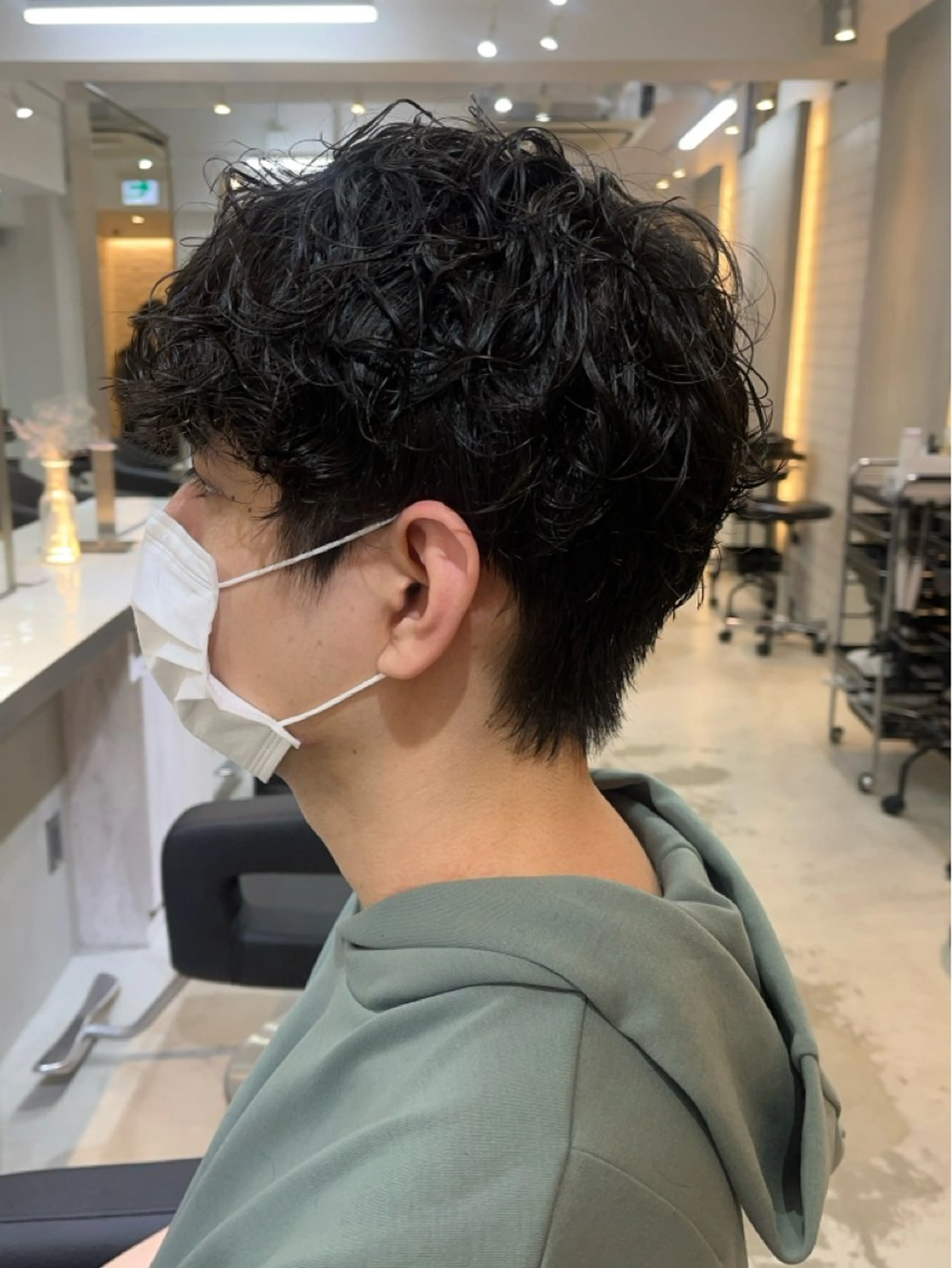 ショート パーマ メンズ Ｖｉｏｔ  銀座 樋口 桃佳のヘアスタイル