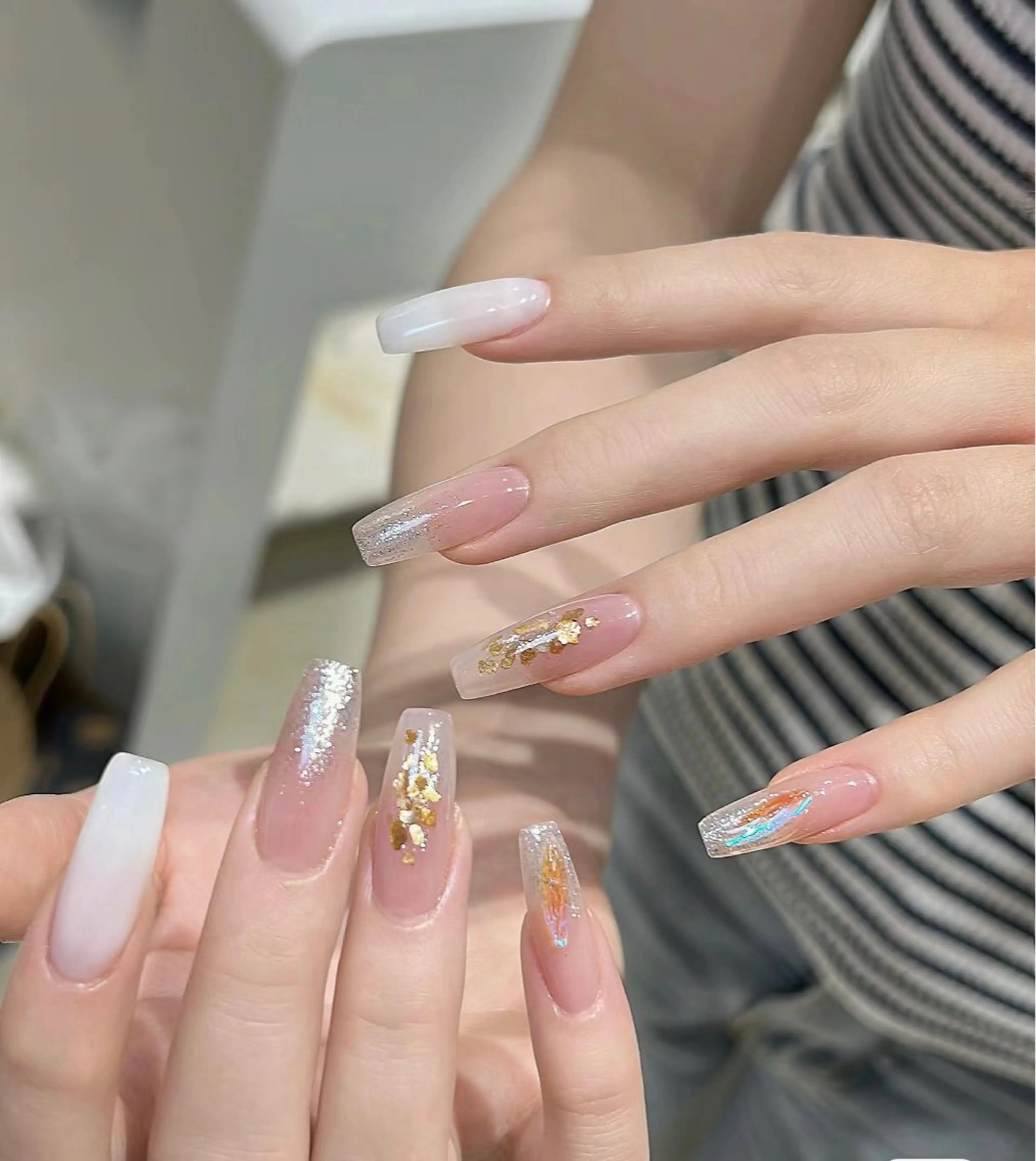 ネイル ジェルネイル ハート 韓国ネイル ニュアンスネイル パラジェル Niko nailサロンのネイルデザイン