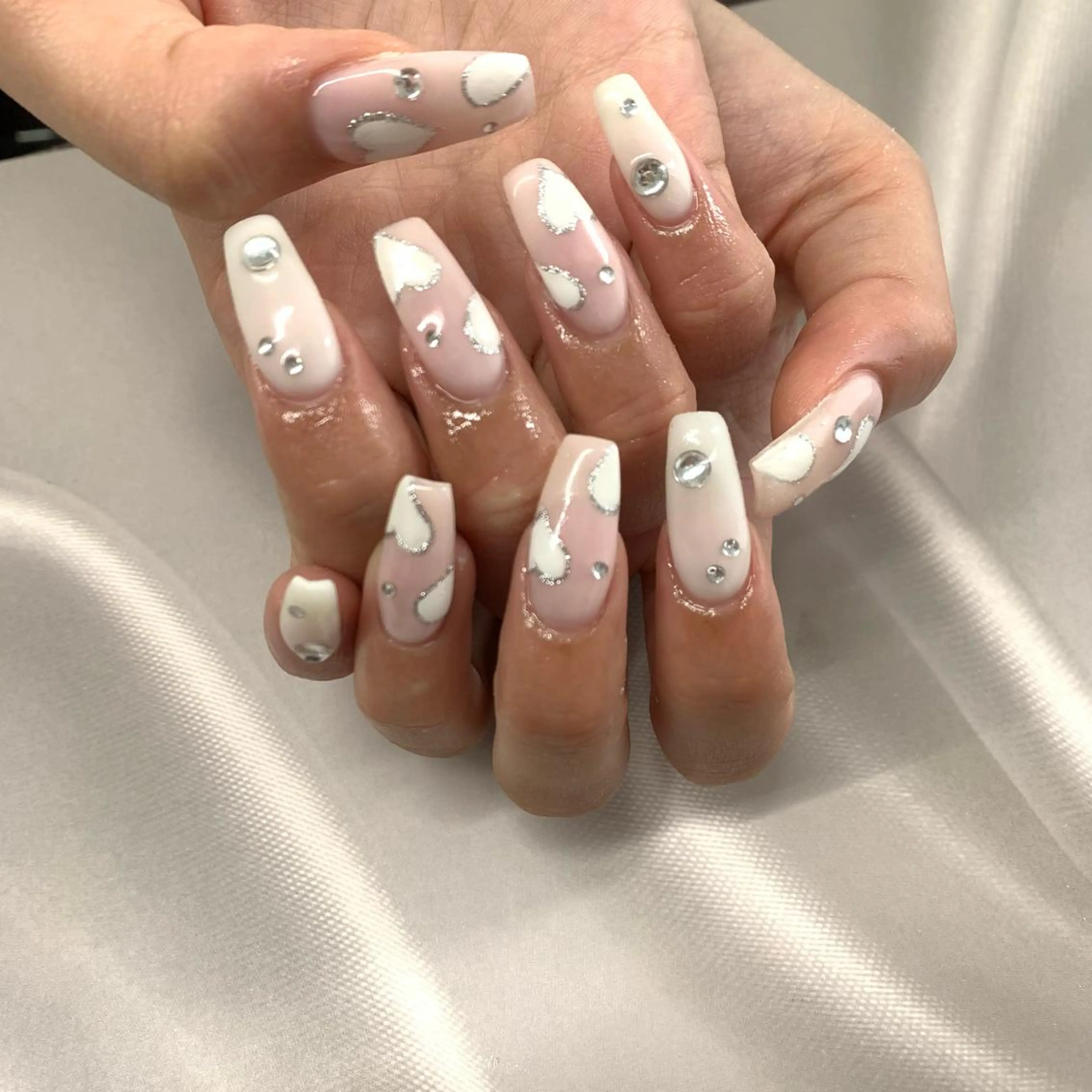 ロング カラー ネイル ハート pu muのネイルデザイン