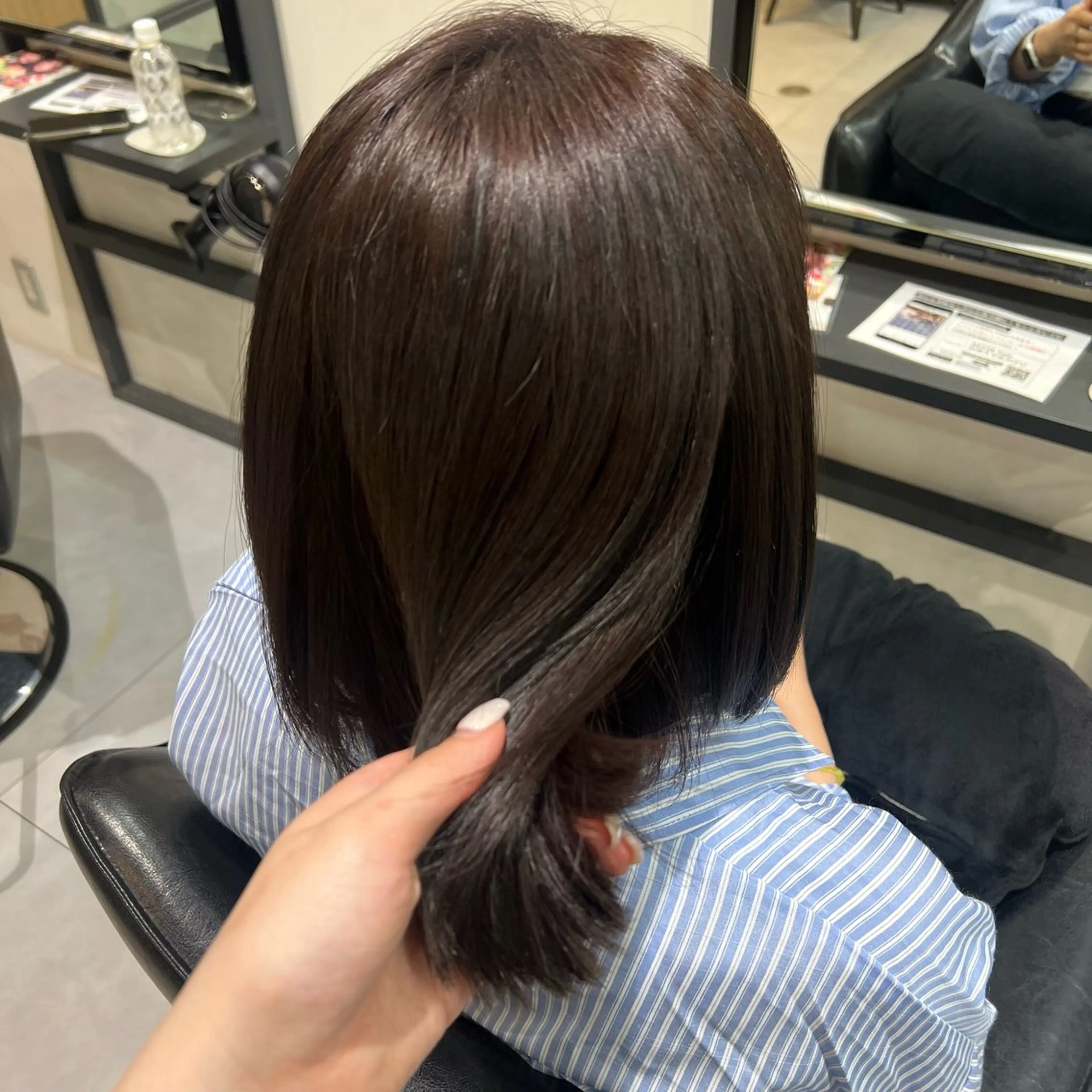 ショート カラー Neale. ユメのヘアスタイル