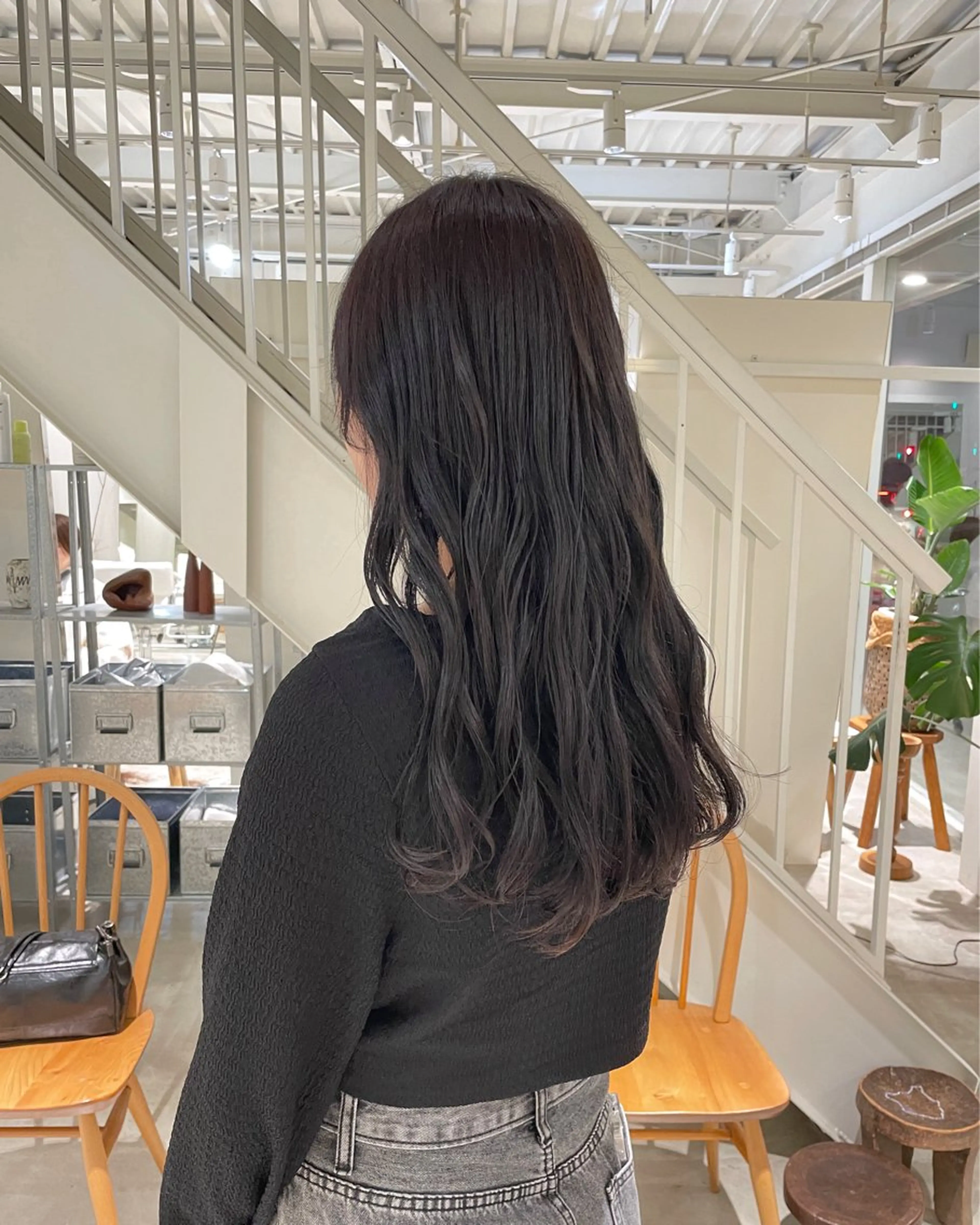 ロング カラー ブラウンカラー ダークブラウン 安西 香利奈のヘアスタイル