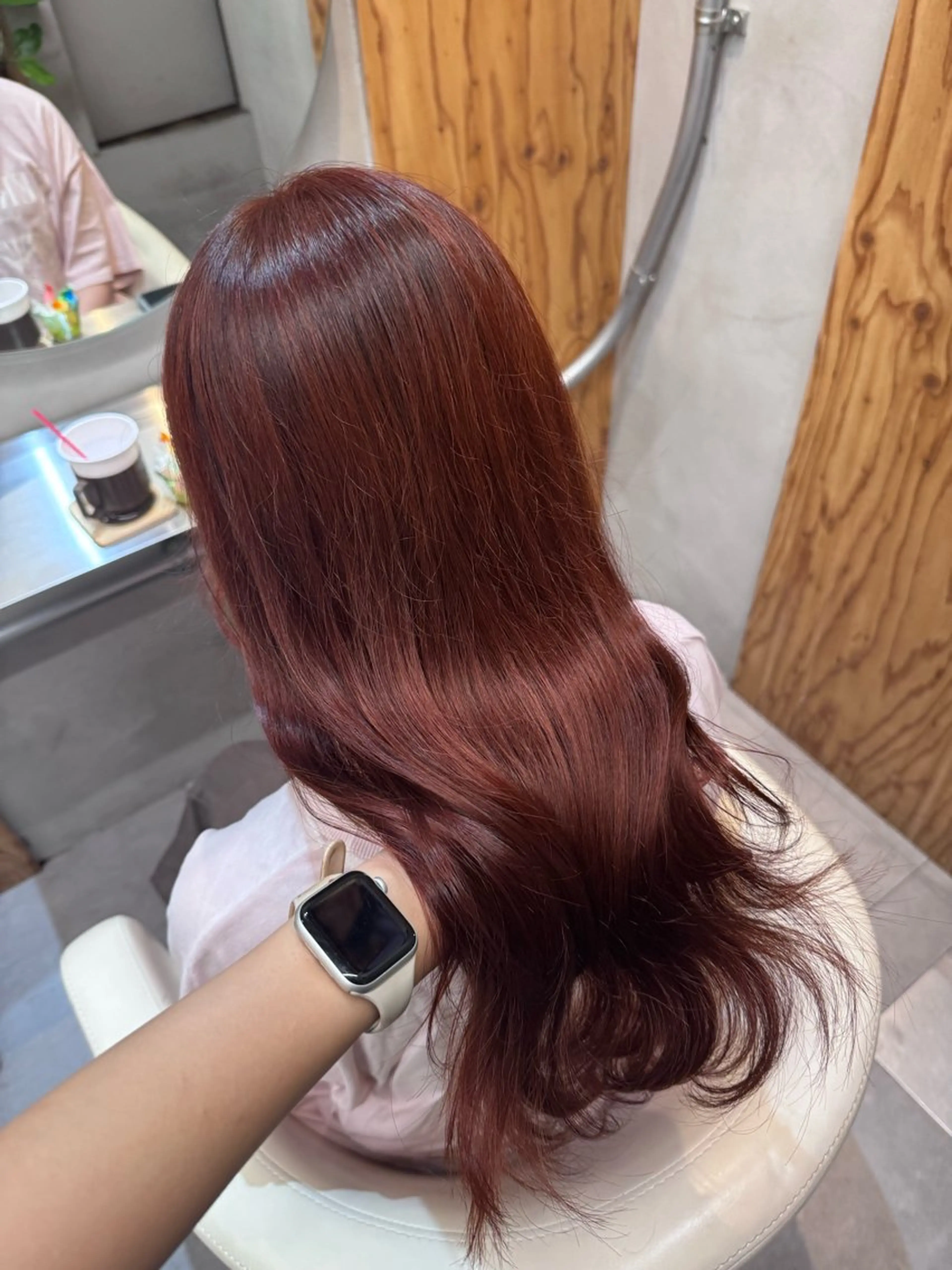 ロング カラー ベージュカラー ブラウンカラー ダブルカラー グレージュ ラベンダーカラー ヘアカラー ハイトーン縮毛/暖色 なーな🎀🤍のヘアスタイル