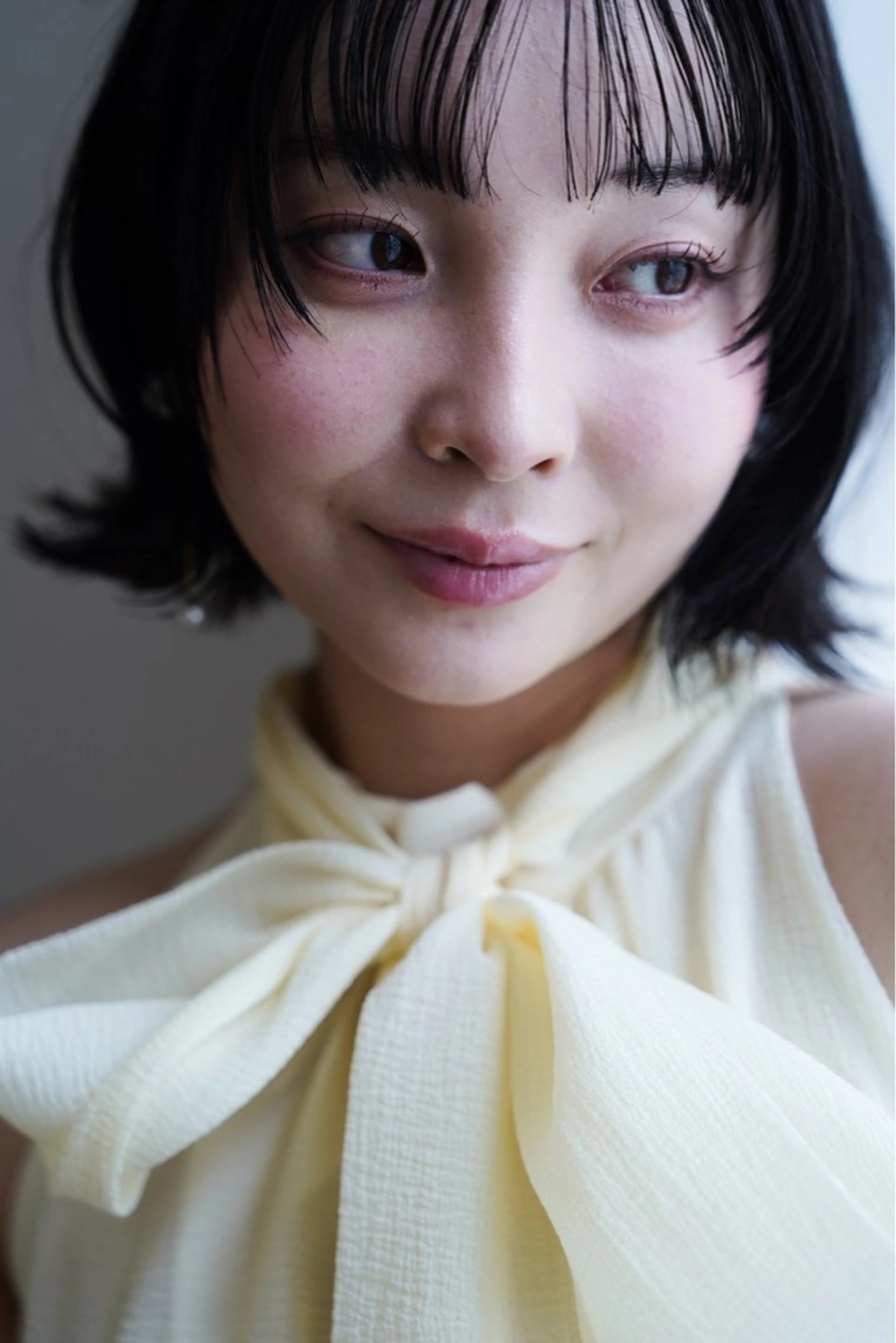 ショート 神戸/karina /レイヤー/透明感のヘアスタイル