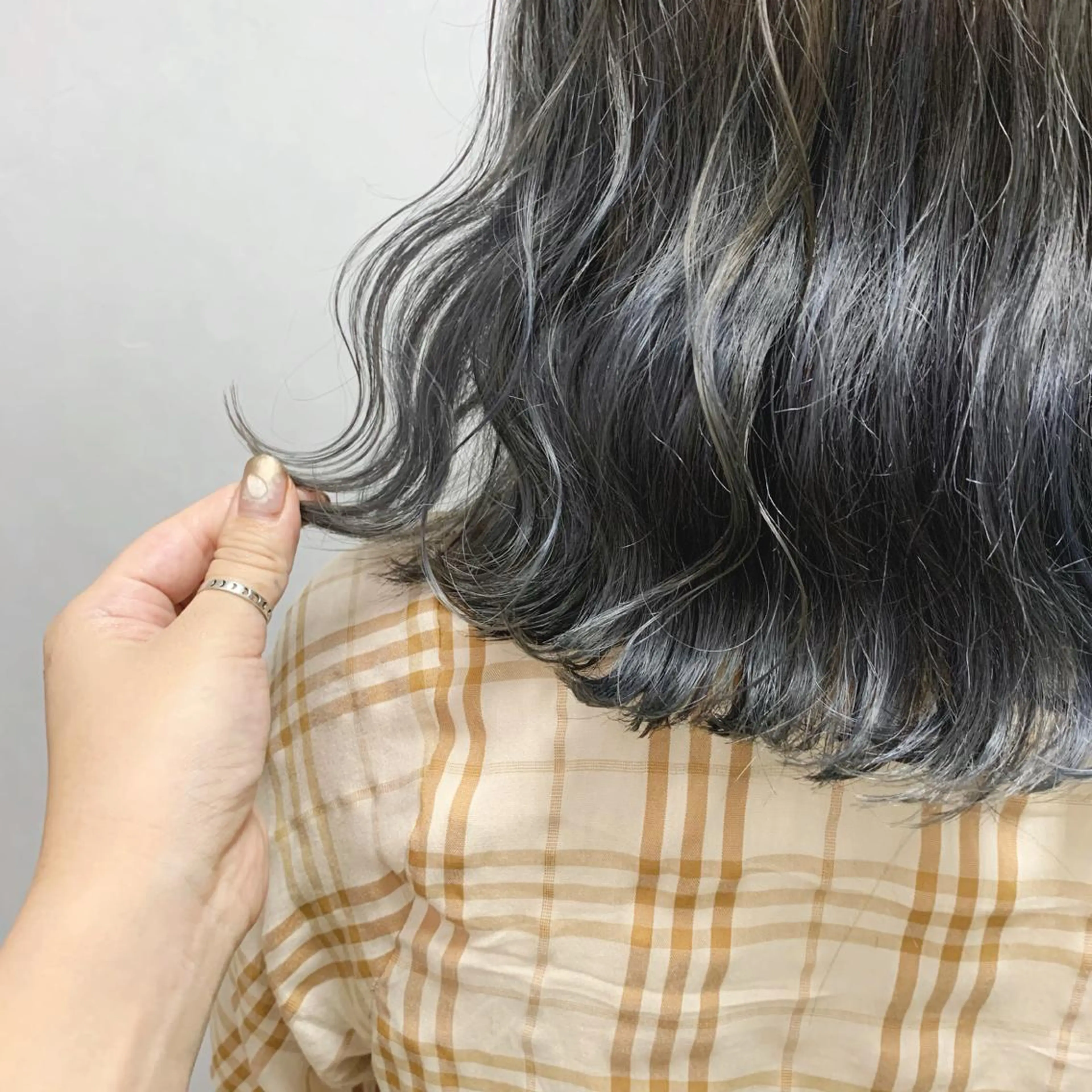 セミロング カラー 代表🎀 ふわモテ愛 され髪🩷yumiのヘアスタイル