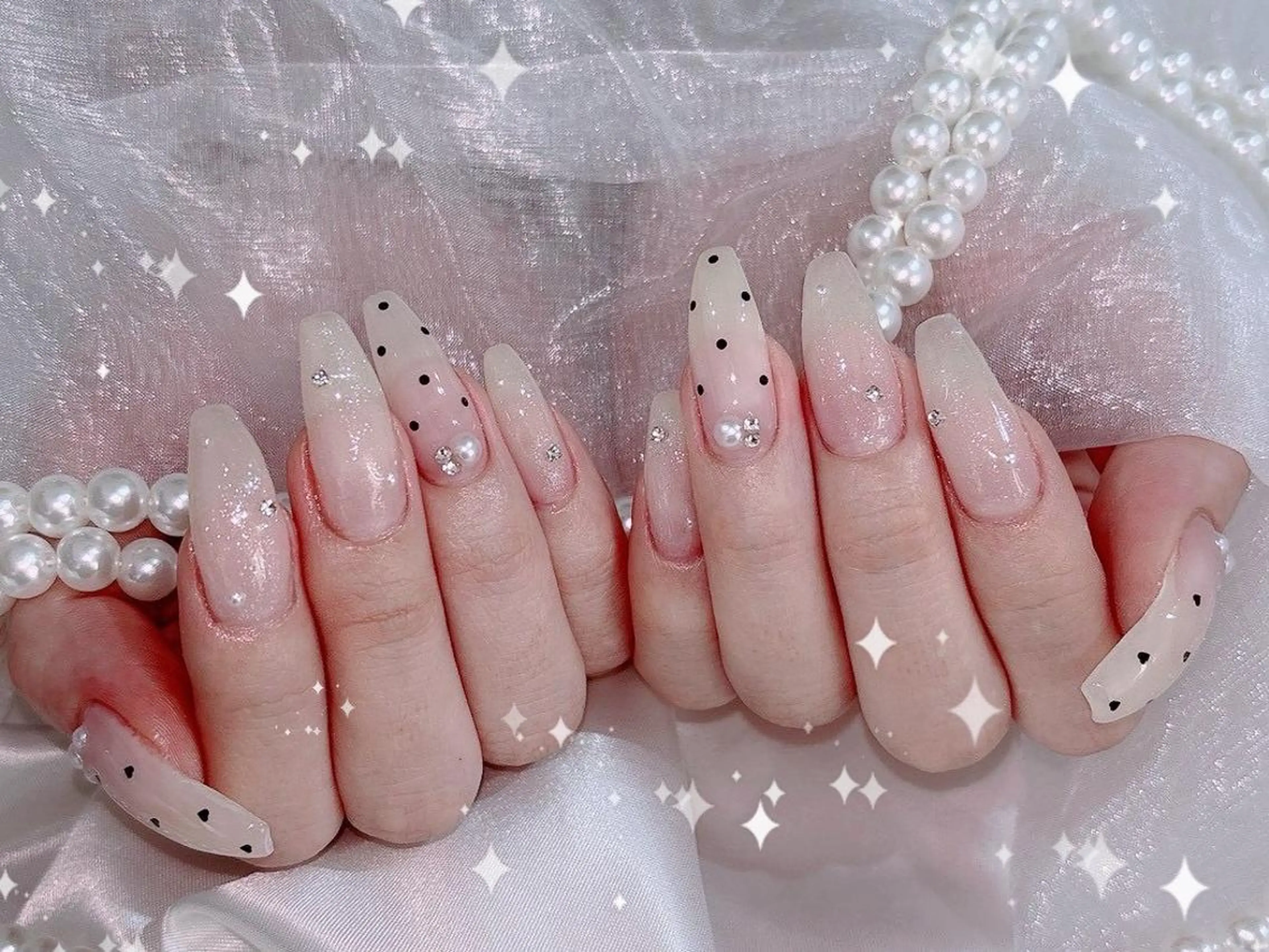 ネイル ハンドネイル emu m.uのネイルデザイン