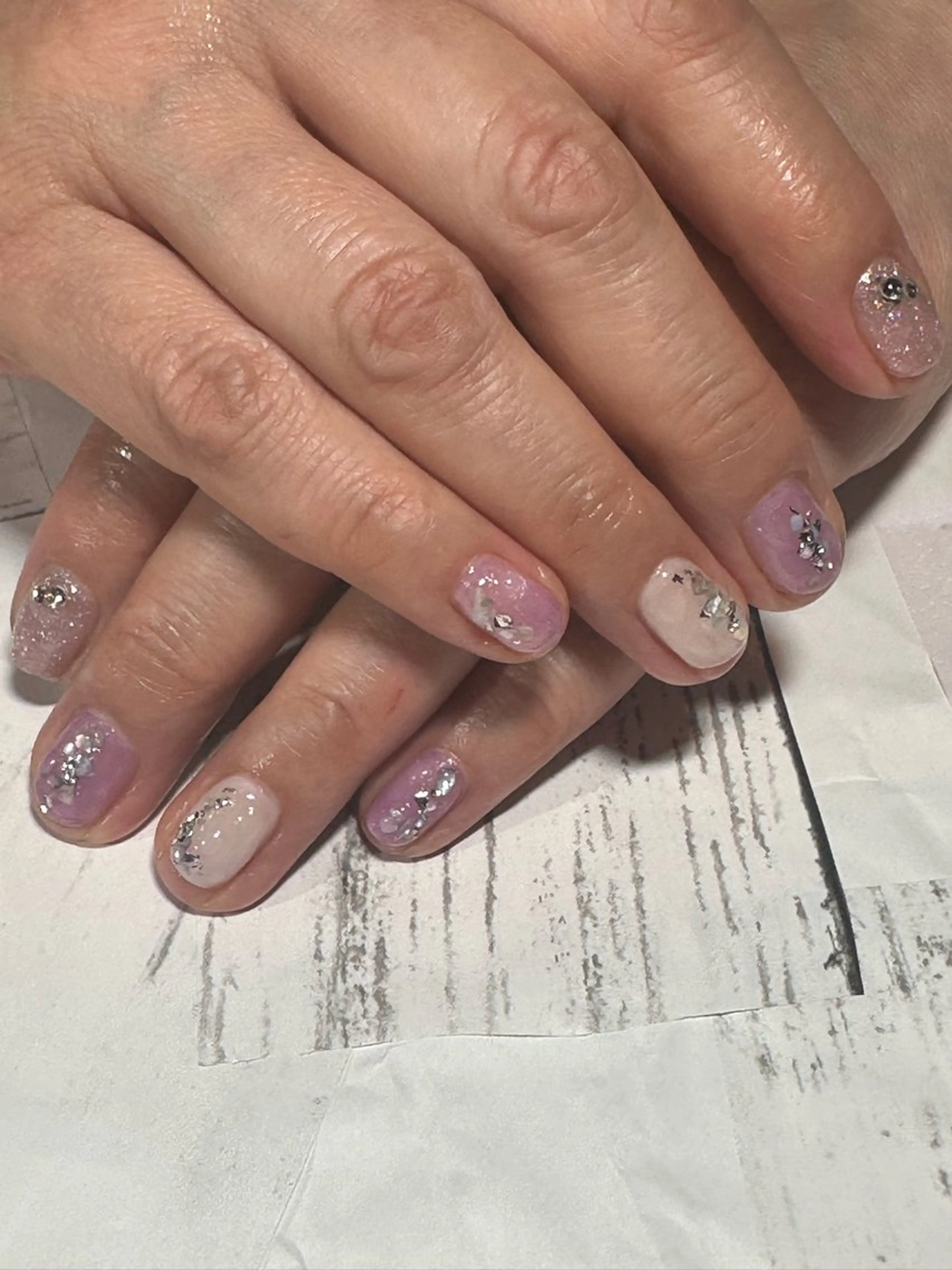 ネイル e.nail所属・🍎吉田 恵里🍎のネイルデザイン