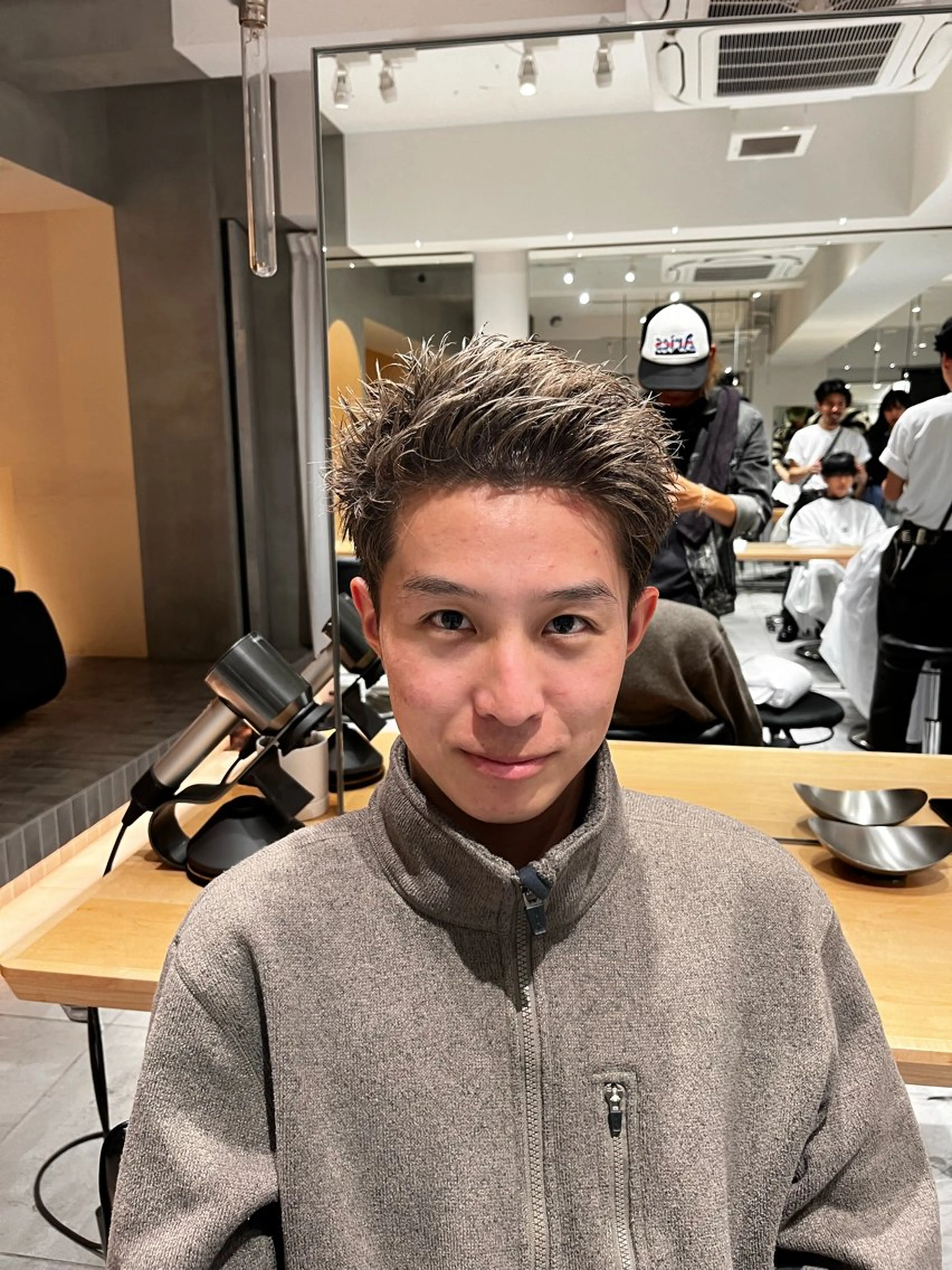 【メンズ限定】カット&カラー＋mbSh&トリートメントの写真