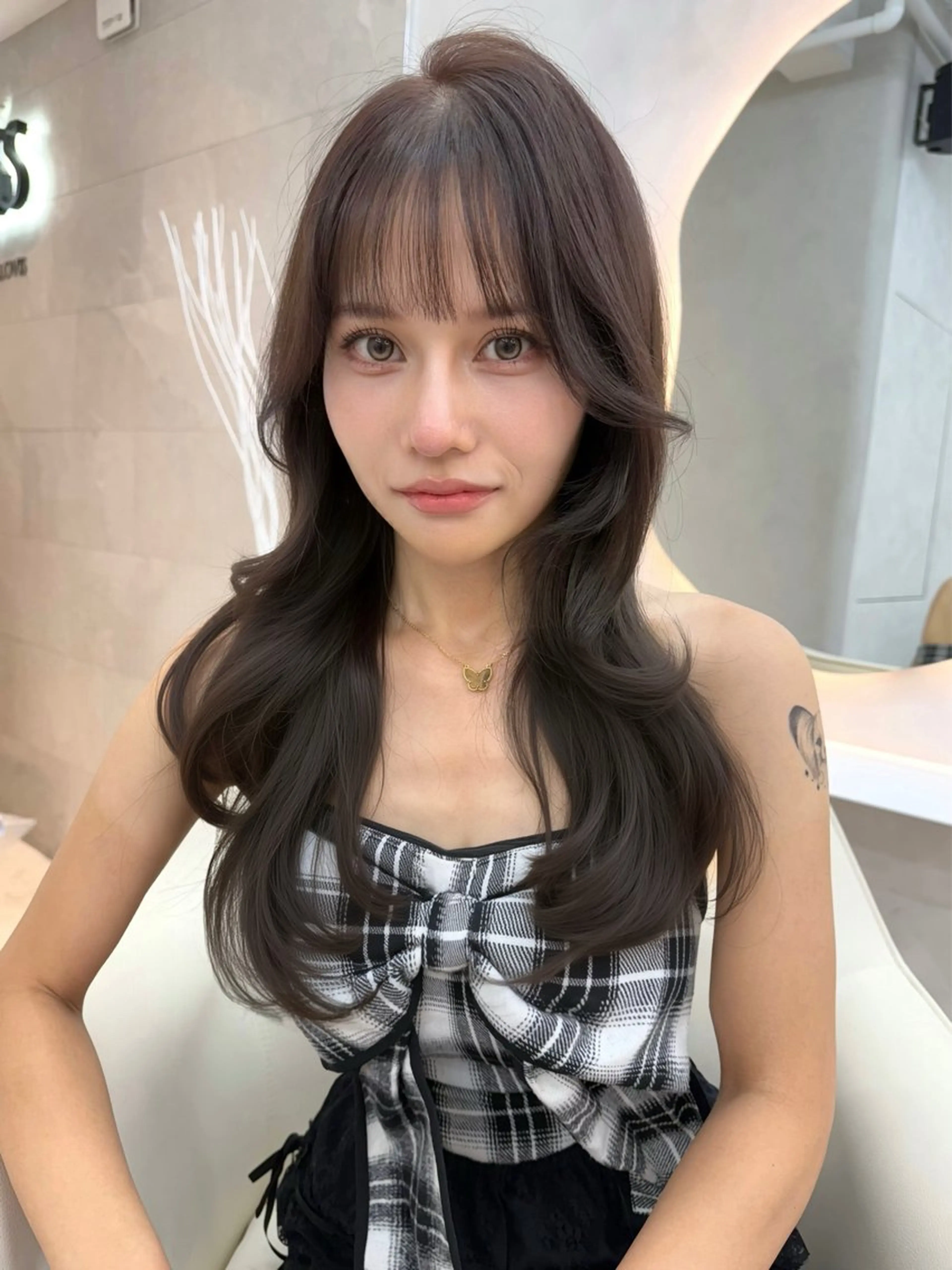 ロング カラー ベージュカラー ブリーチ ブラウンカラー ケアブリーチ ハイトーンカラー カット ヘアカラー トリートメント 🦋高瀬寛菜🦋 韓国/ブリーチのヘアスタイル