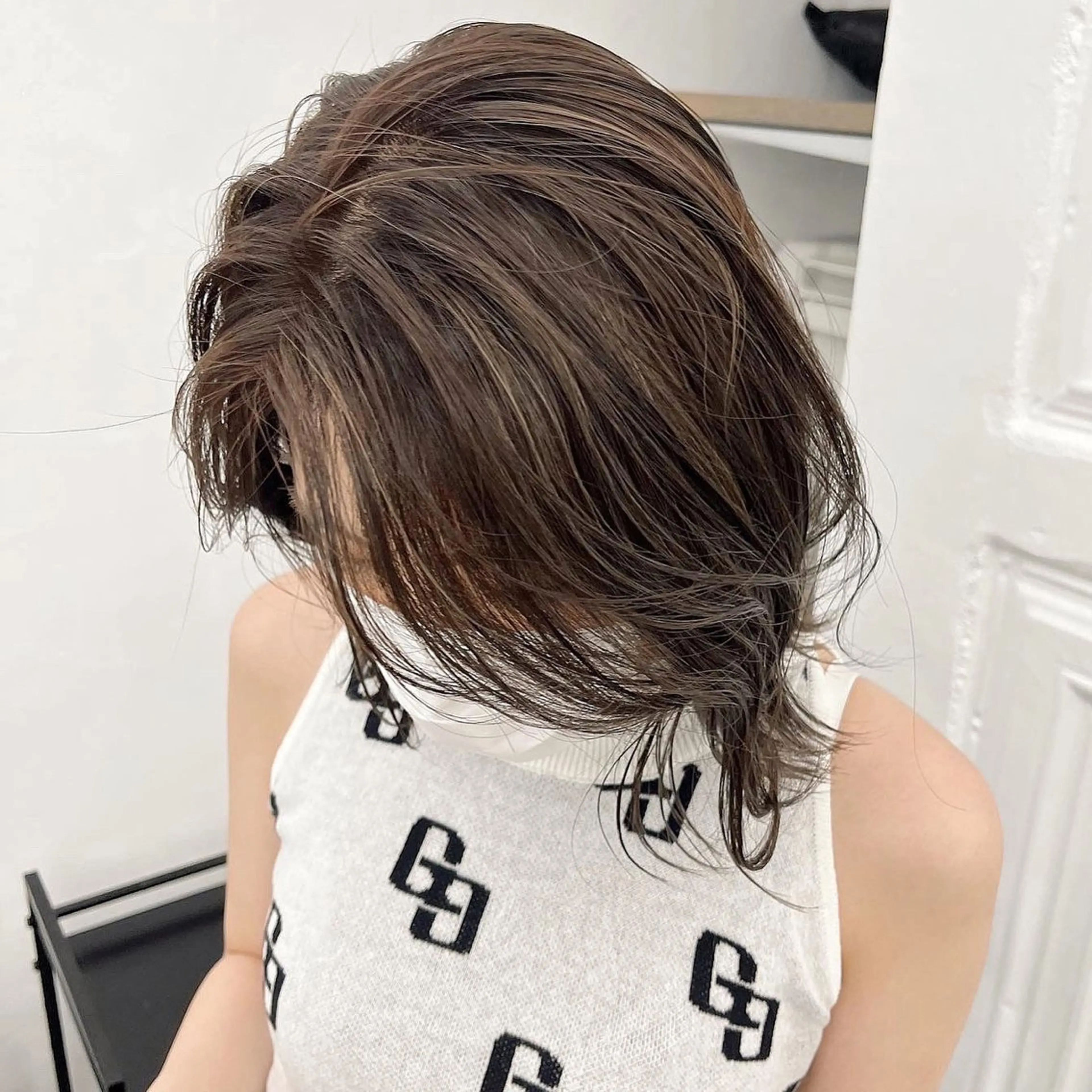 【ケアブリーチ使用🤍】似合わせカット+枝毛切れ毛98%削減/ハイライトブリーチ+オンカラー〔デザインカラー/透明感〕の写真