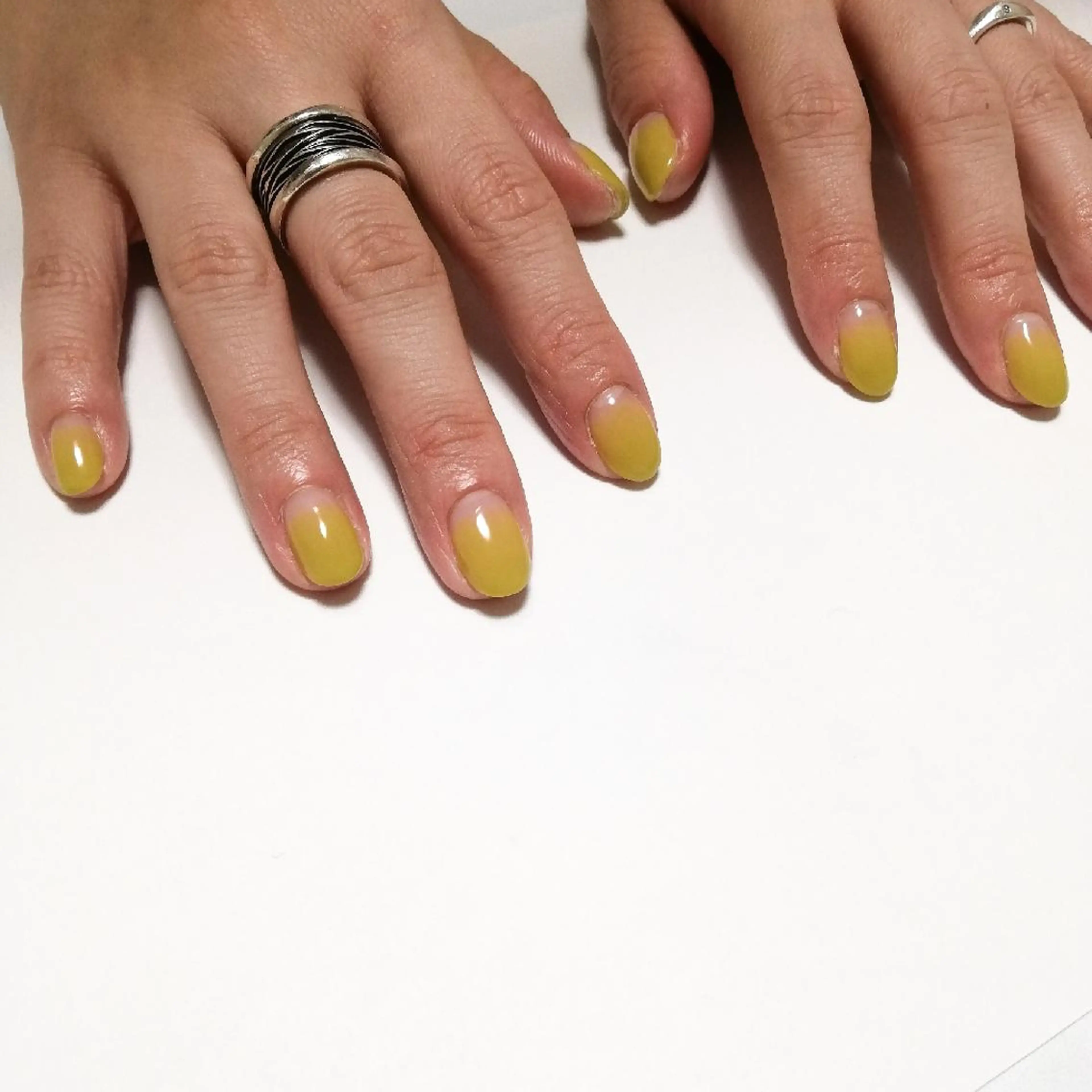 ネイル newrandas hitomiのネイルデザイン