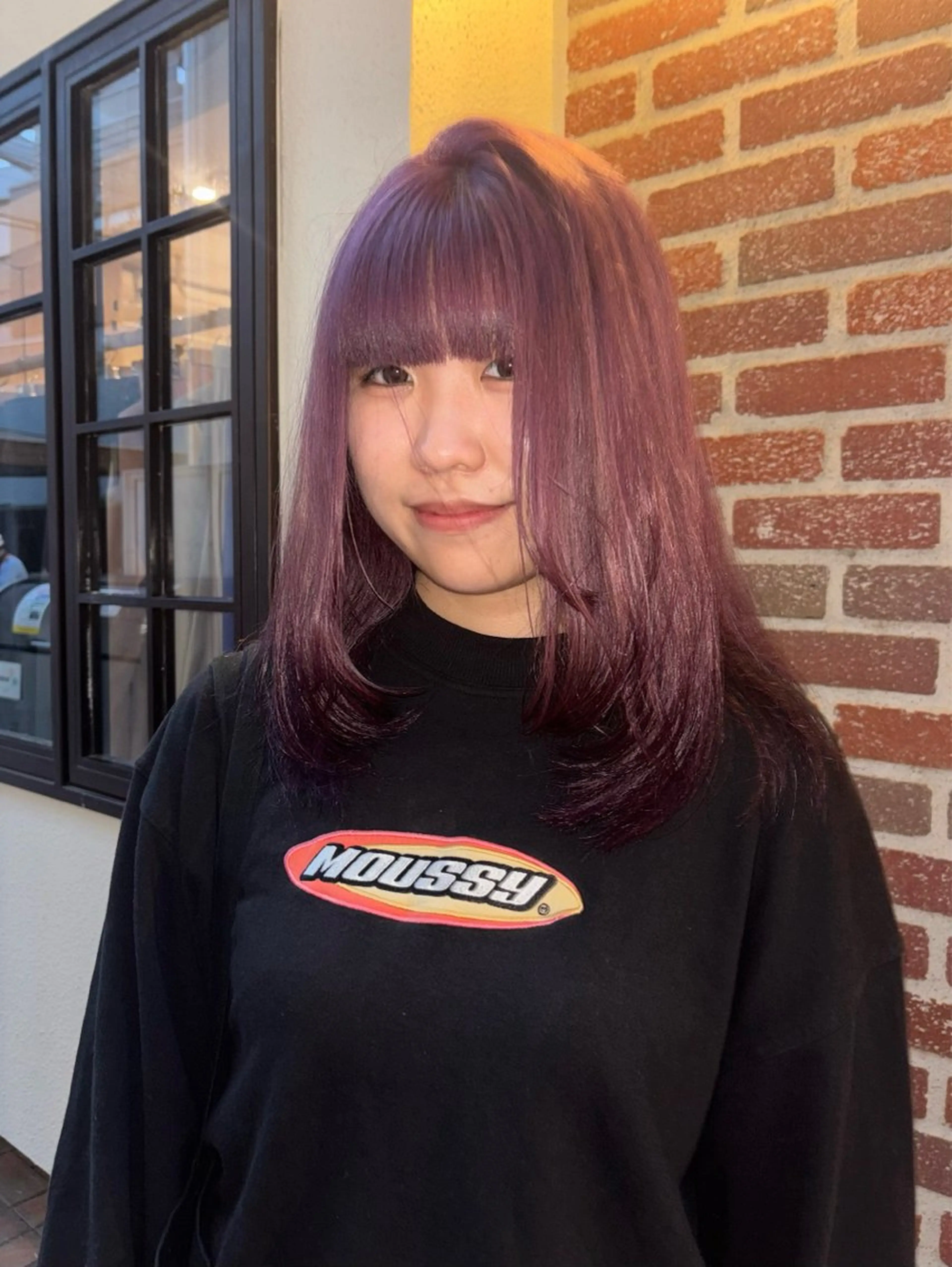 ミディアム カラー ラベンダーカラー ヘアカラー トリートメント ヘッドスパ ヘアセット レイヤー/お洒落 🎵ハイトーン/りりのヘアスタイル