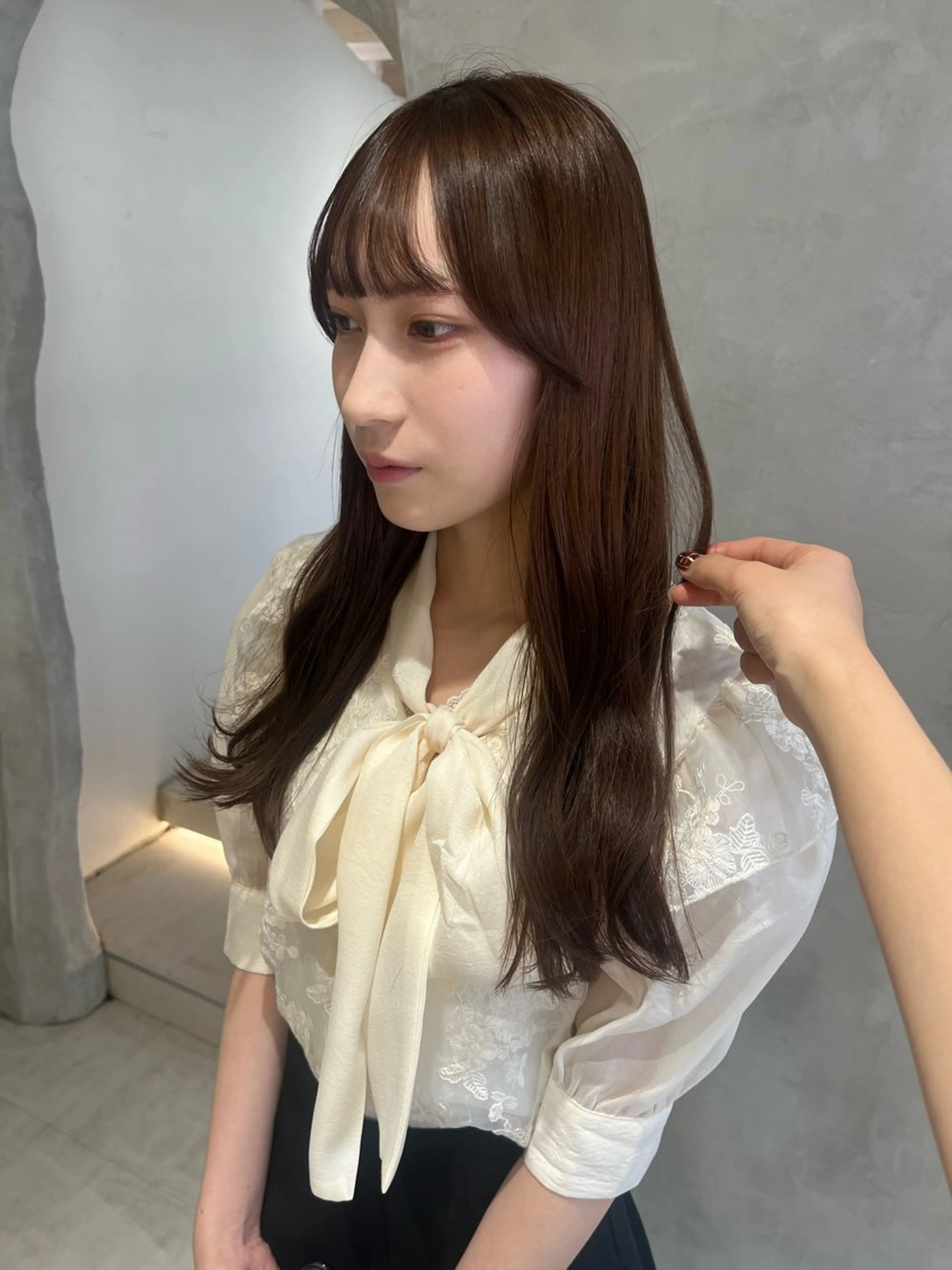 ロング カラー カット ヘアカラー トリートメント effect横浜所属・切りっぱなしボブ/ 艶カラー/綾莉のヘアスタイル