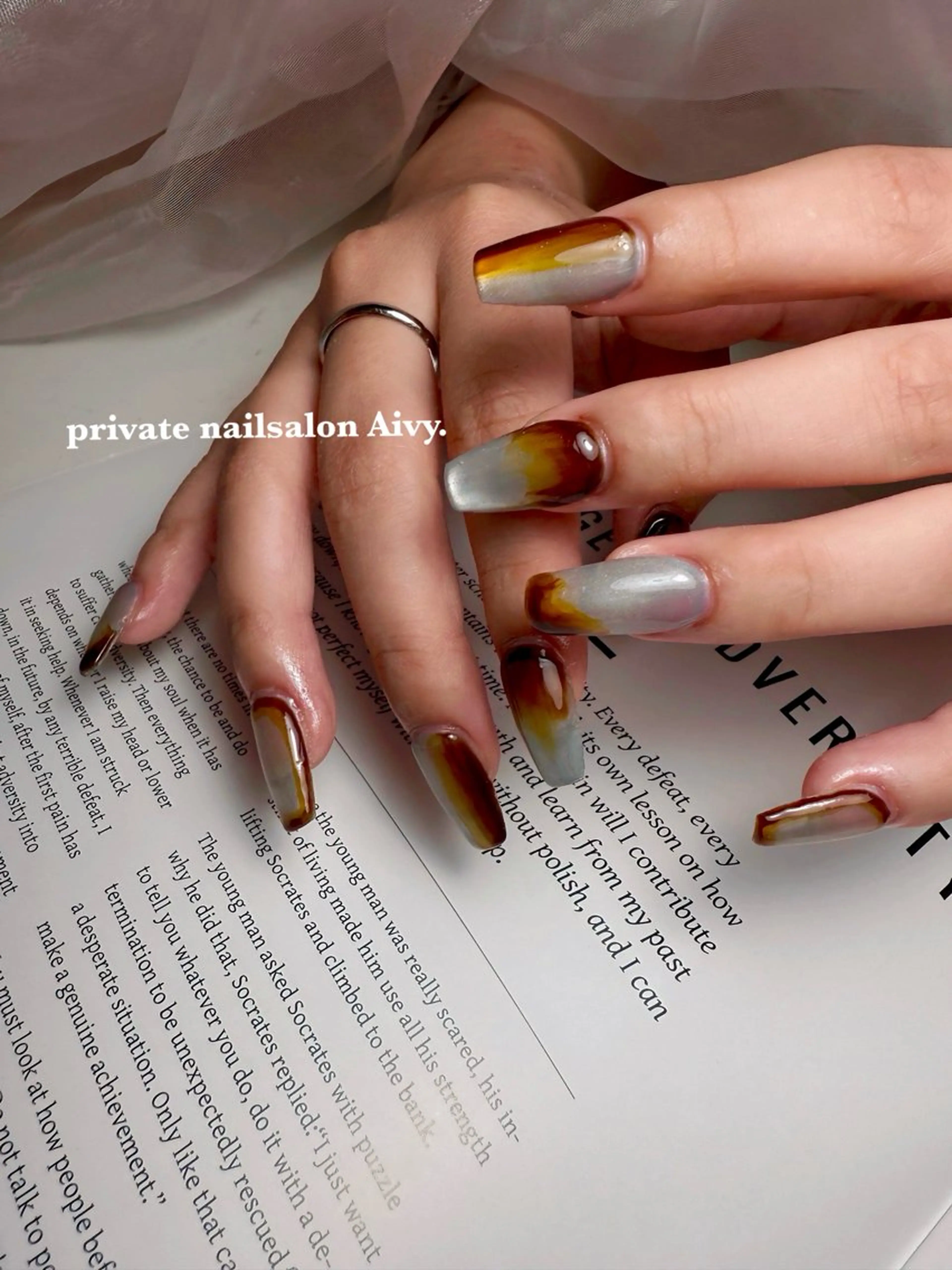 ネイル ニュアンス🌿‬ Aivy./アイビーのネイルデザイン