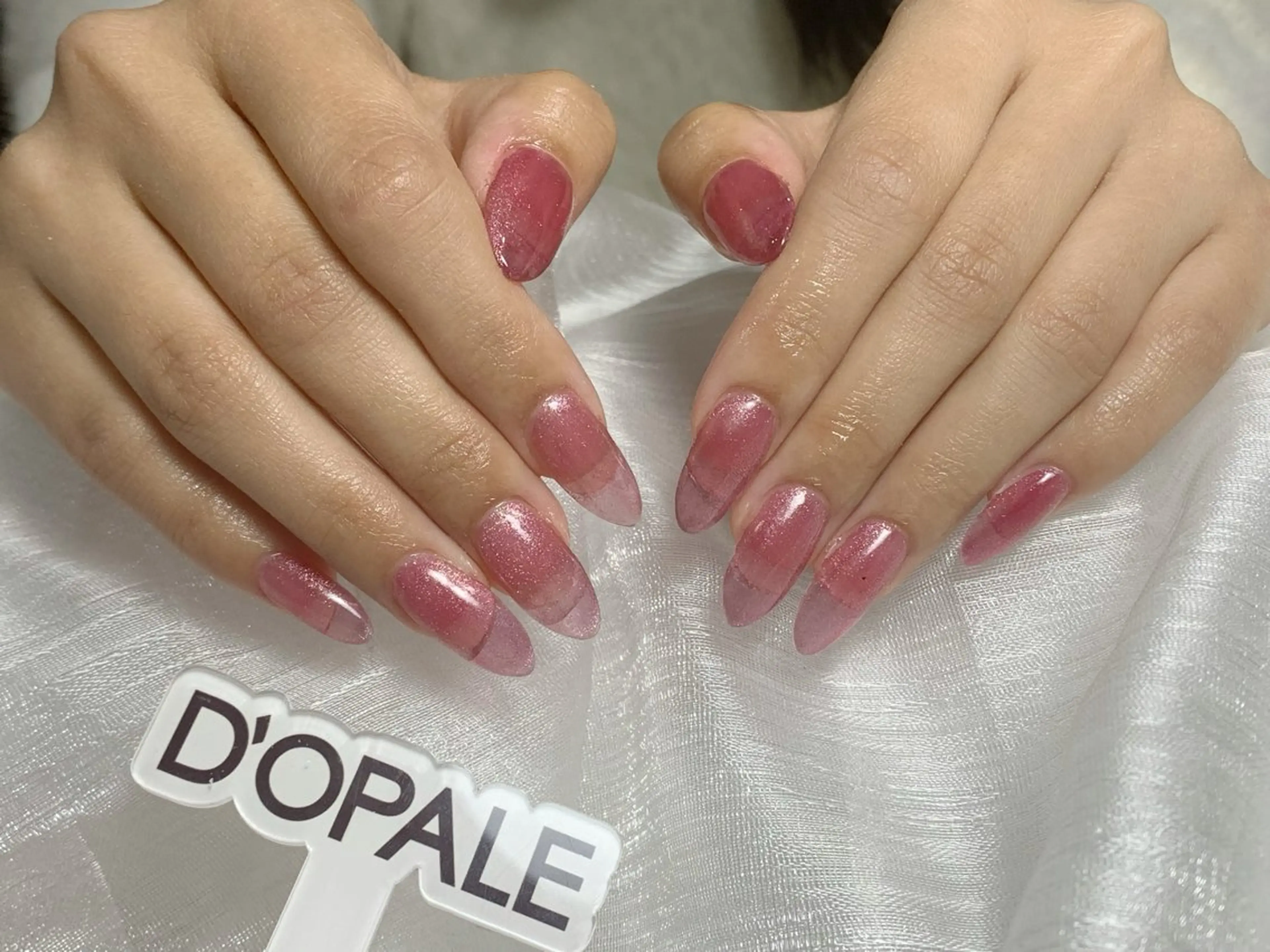 ネイル U·Mi nail salon所属・U·Mi 上野御徒町容のネイルデザイン