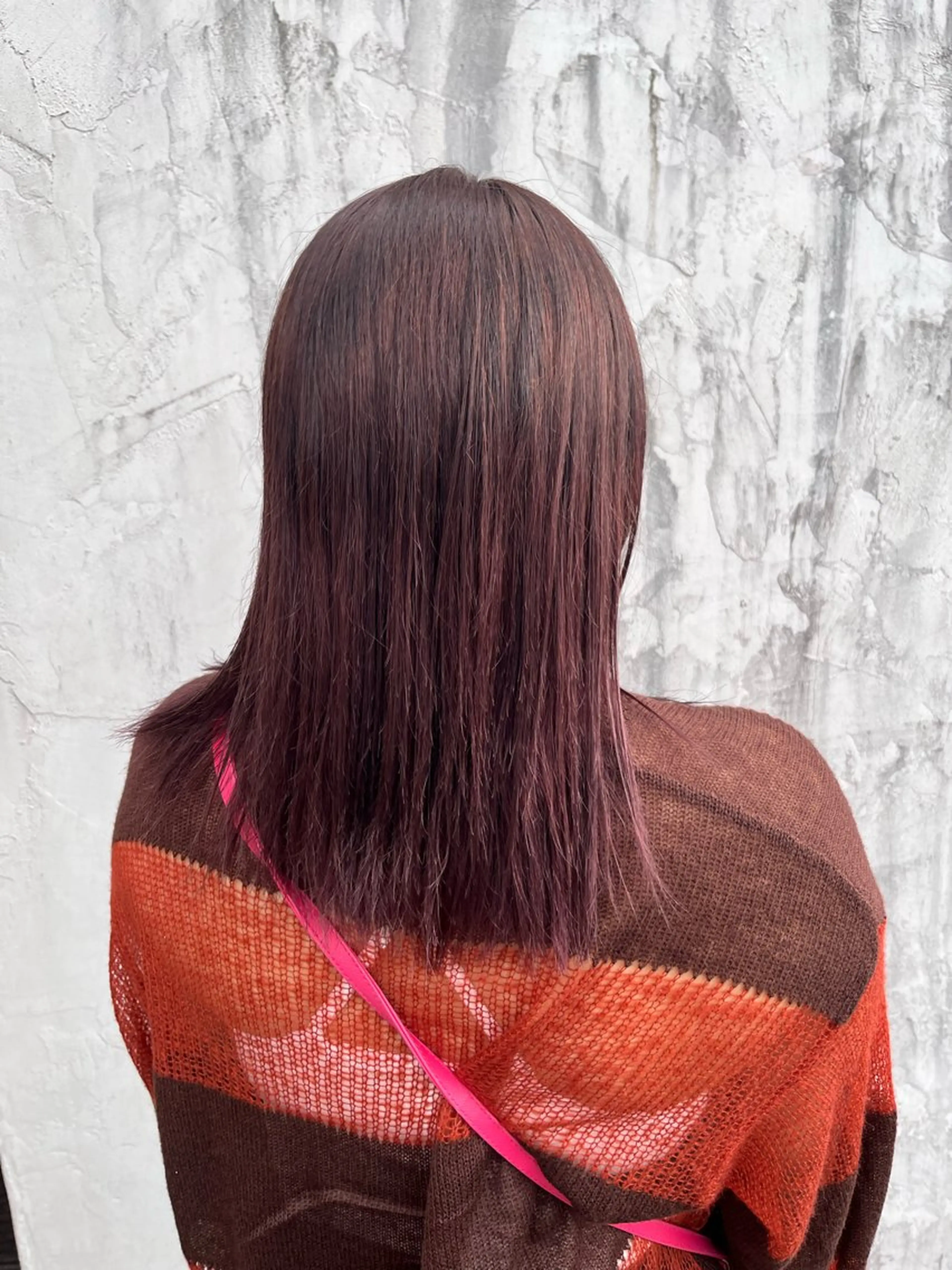 ミディアム ピンクブラウン トリートメント 小谷 美咲のヘアスタイル