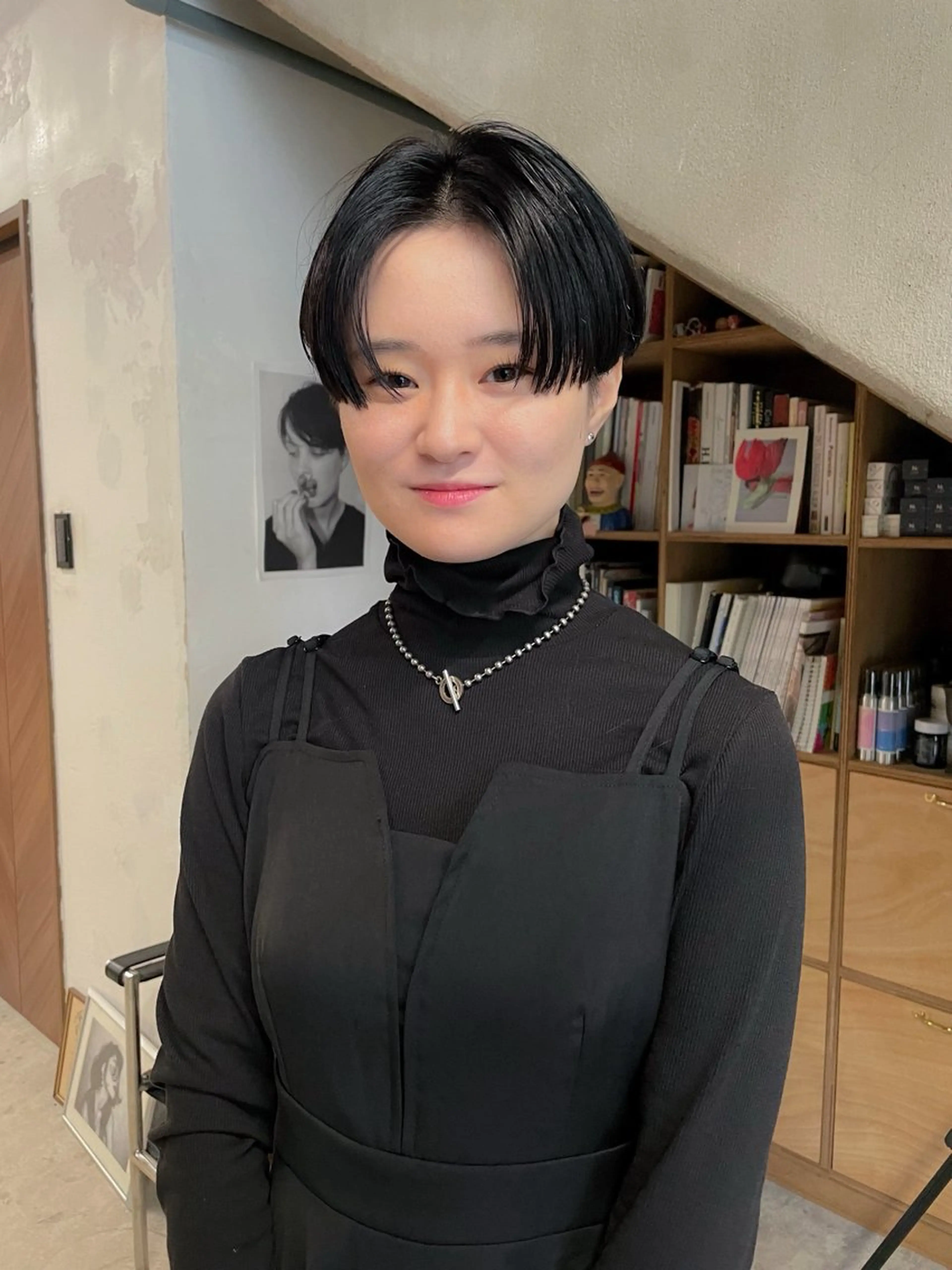 ショート カラー パーマ/レイヤー 岩山丈一郎のヘアスタイル