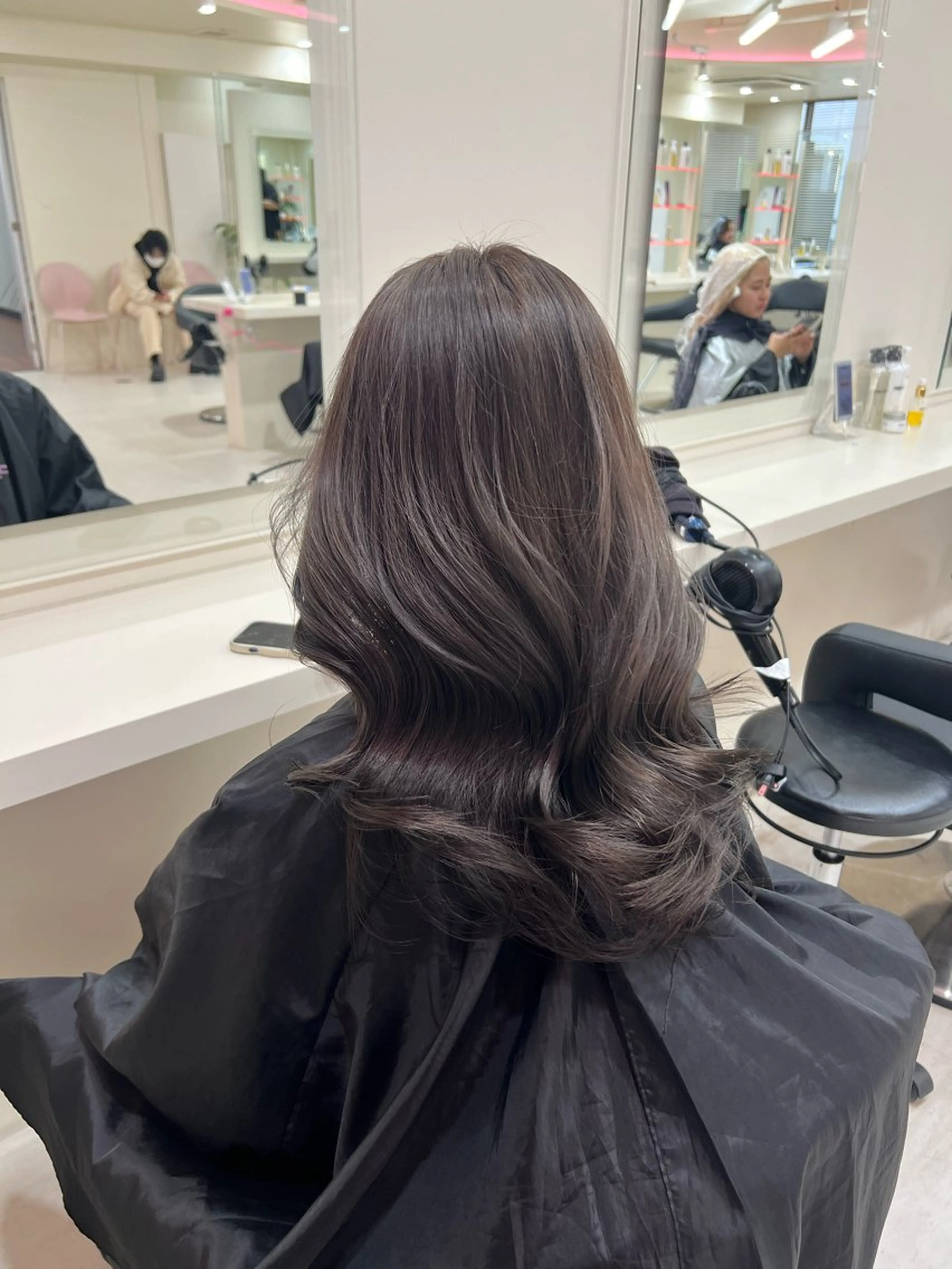 セミロング ✨池袋で1番キレイな ボブ✂️ケンボーのヘアスタイル