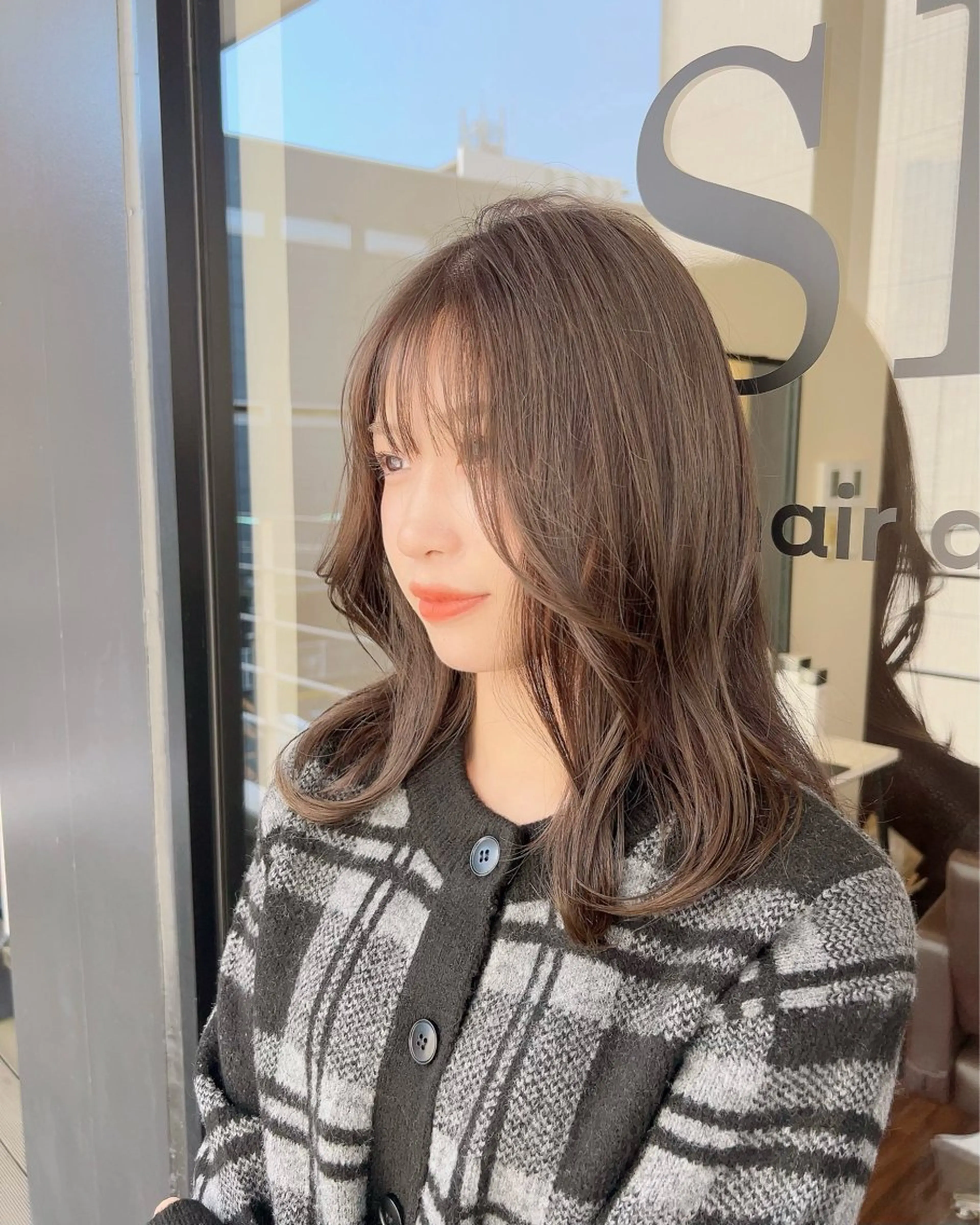 セミロング カット ヘアカラー トリートメント 🦋髪質改善🦋 眞井琴美のヘアスタイル