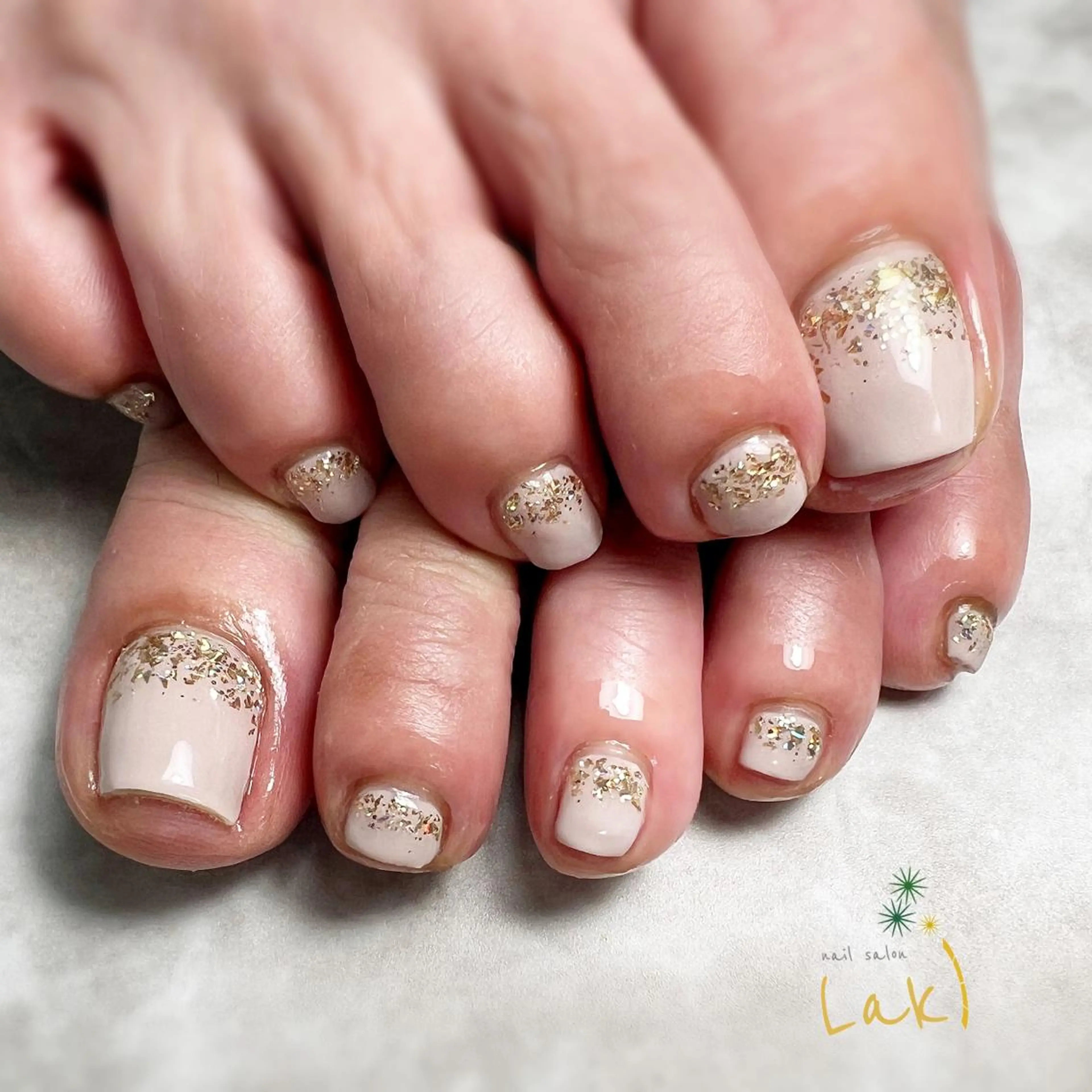ネイル ハンドネイル フットネイル NAILsalon Laki(ラキ)のネイルデザイン